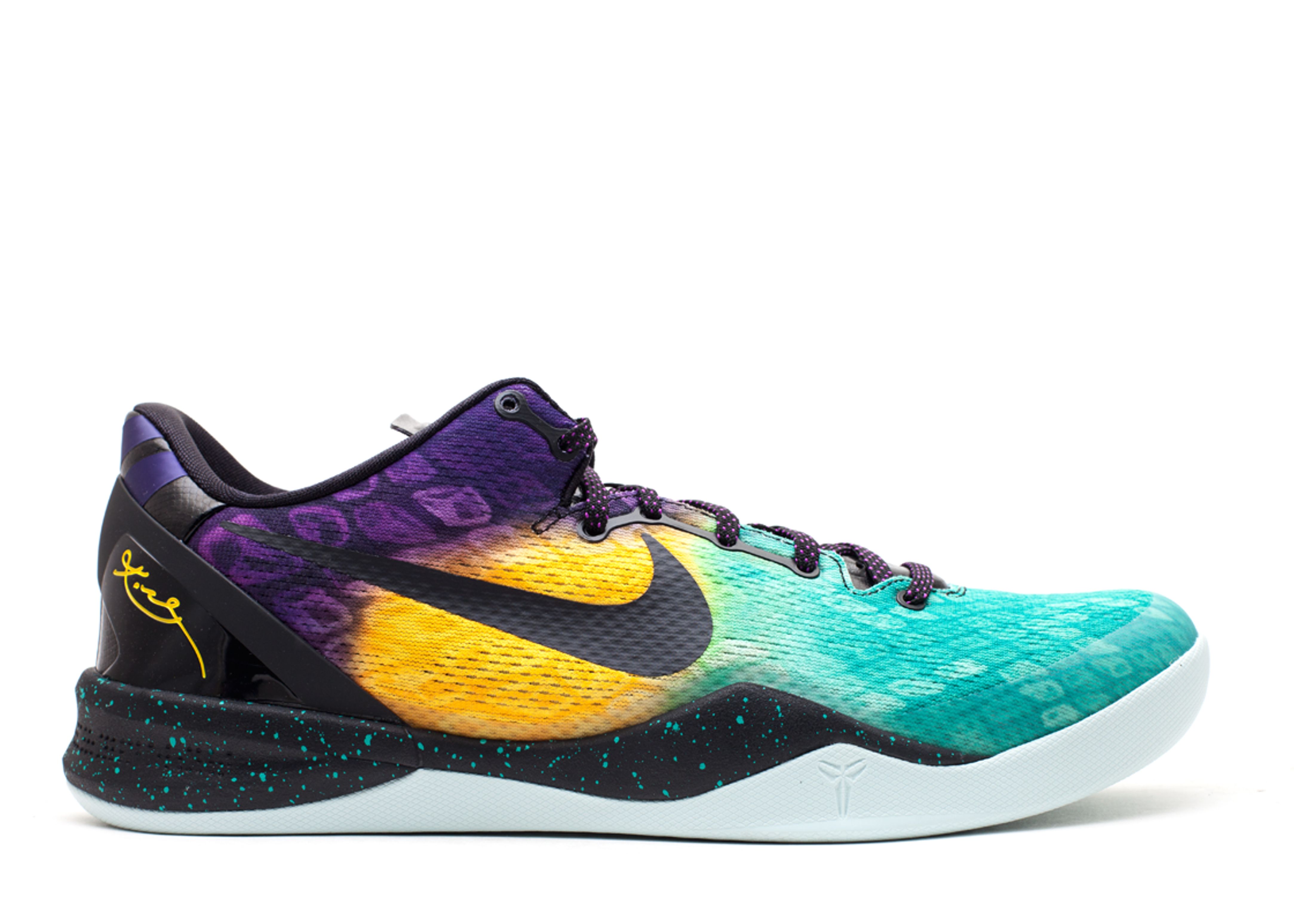 Kobe 8 'Easter'