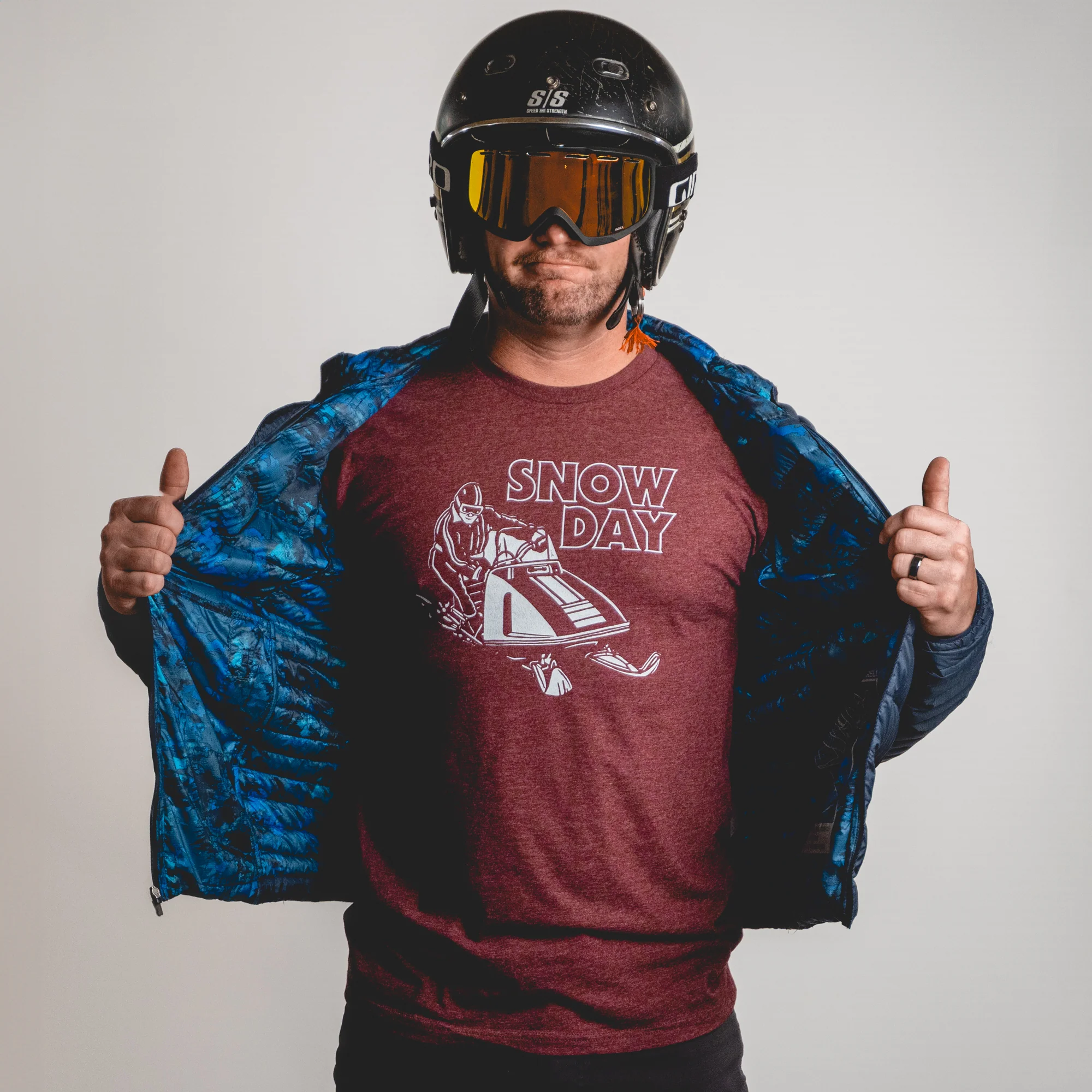 SNOW DAY MOBILE (UNISEX)