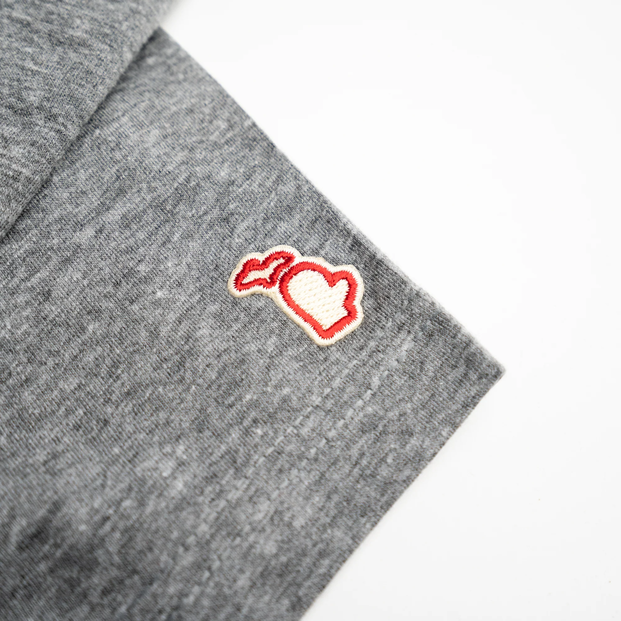 UP NORTH TRIANGLE (UNISEX)