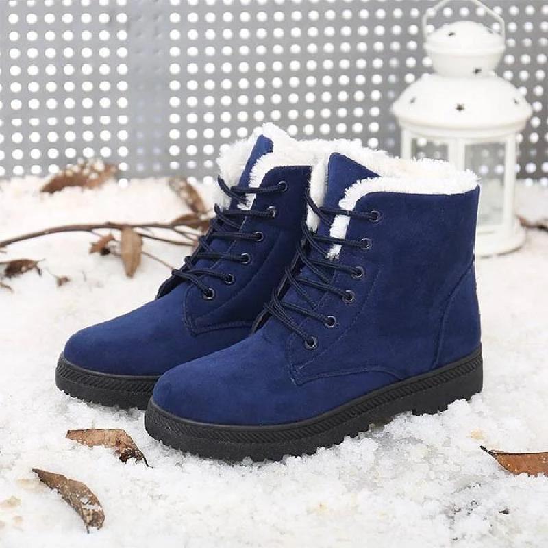 CUTE AND COMFY SNOW BOOTS