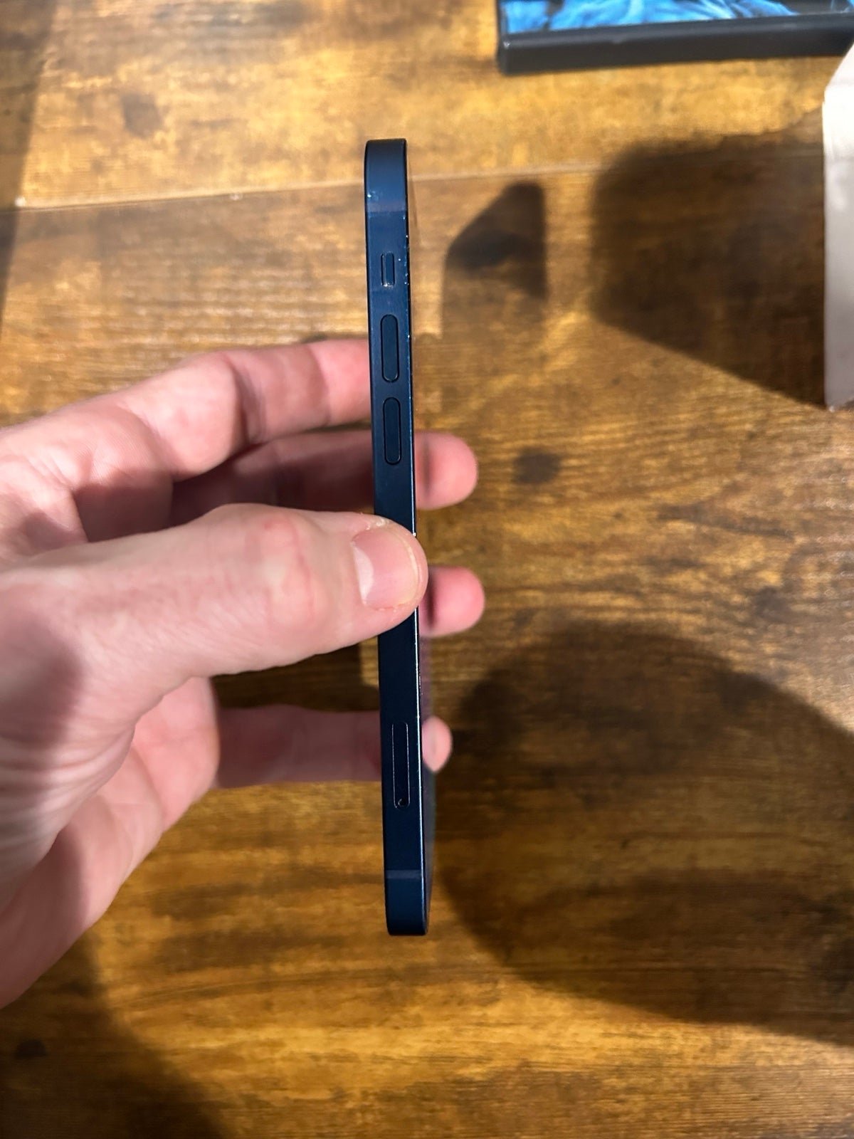 Apple iPhone 12 128 GB in Blue for AT&T 1Y52