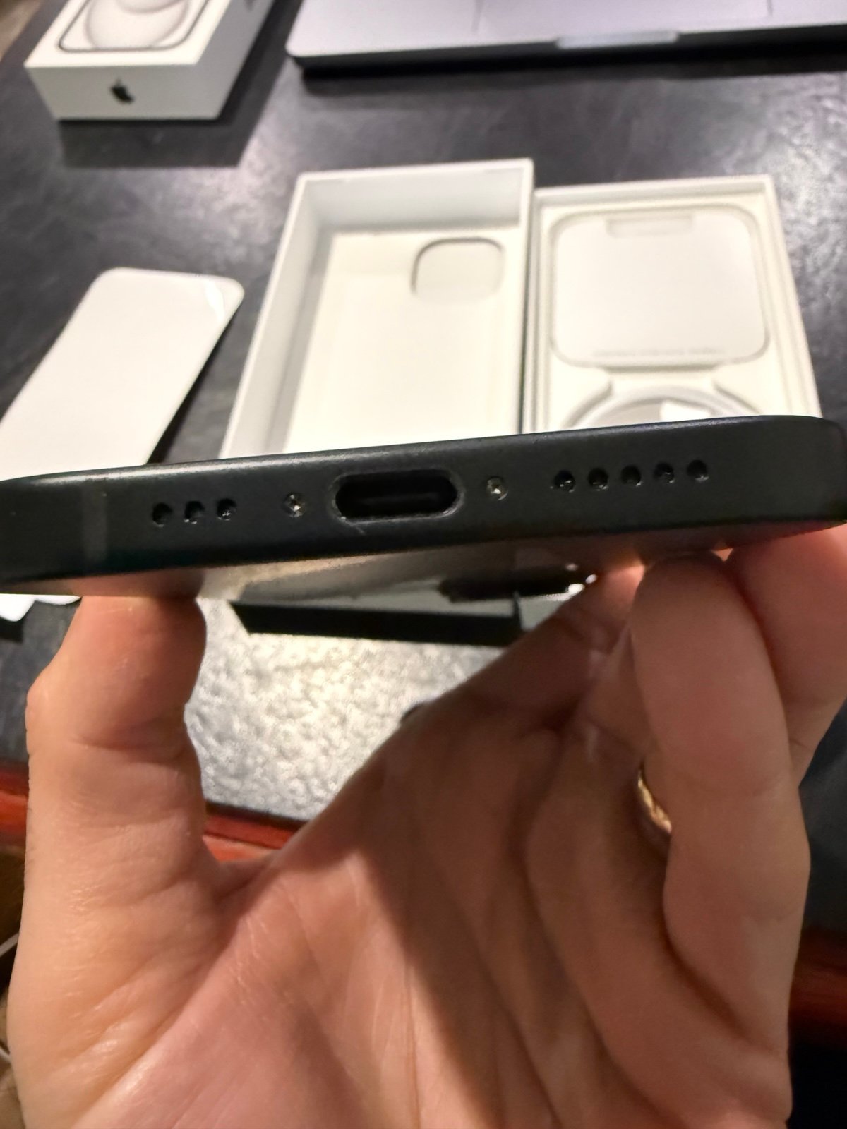 Apple iPhone 15 UNLOCKED 128GB *new**open box* 7X67