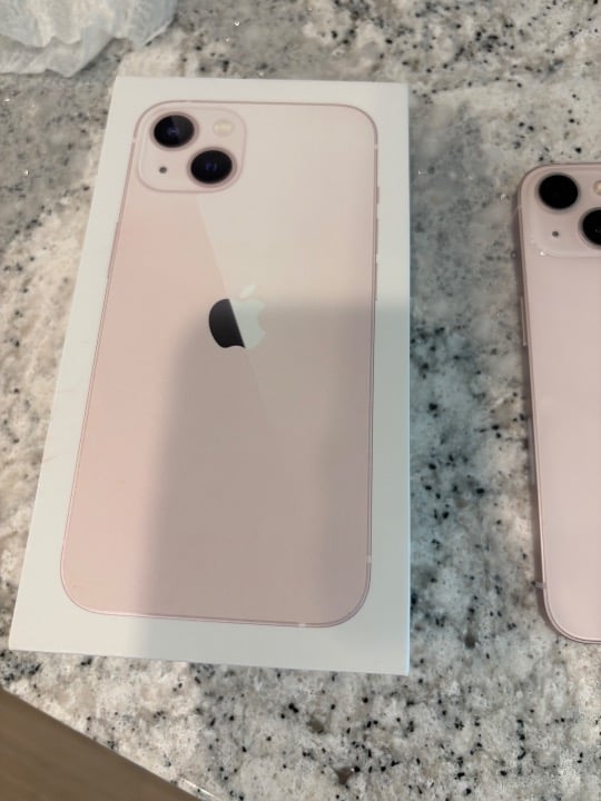 iphone 13 unlocked 128gb bundle 7H26