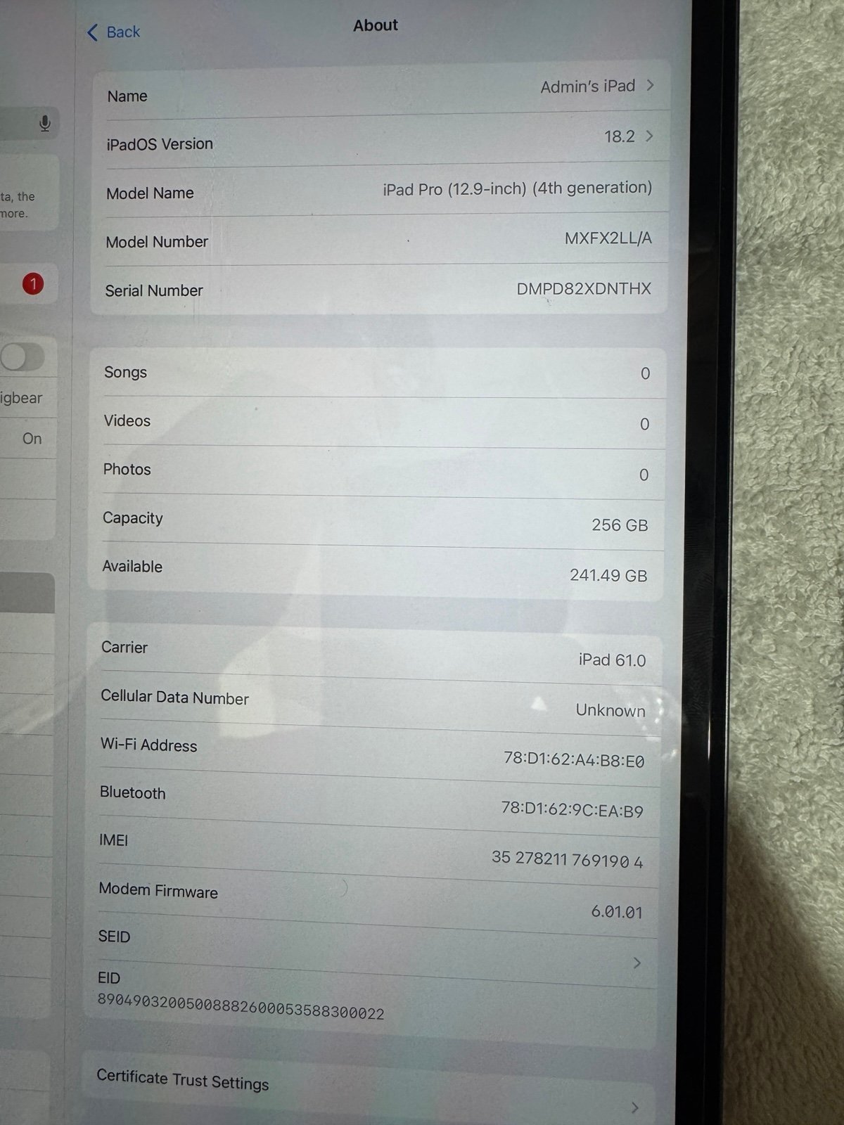 APPLE iPAD PRO 12.9” 4TH GEN 256GB UNLOCKED CARRIER UNLOCKED 3O38