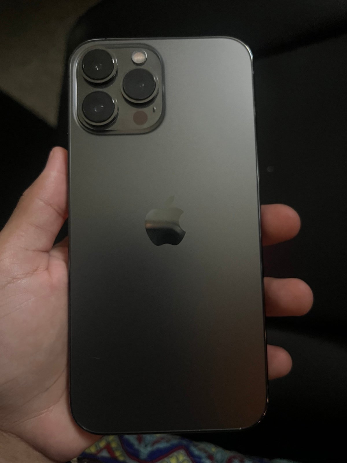 iphone13 pro max 1TB unlocked 1E37