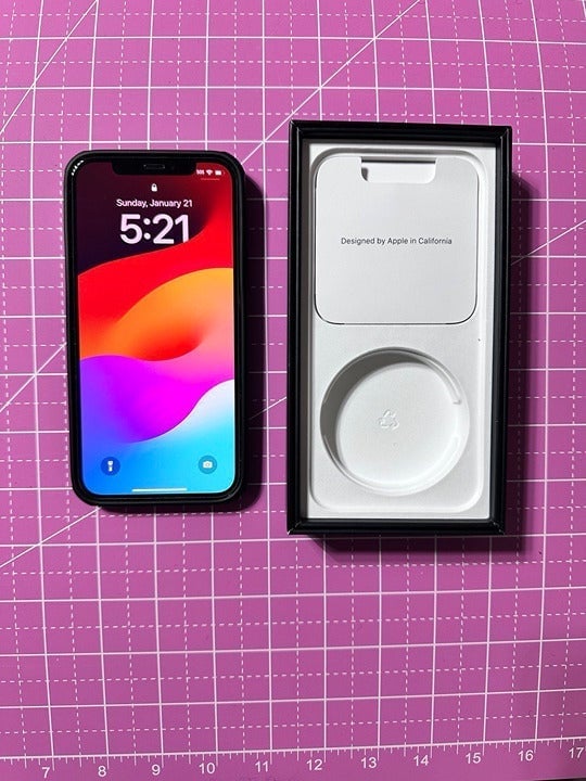 Apple iPhone 12 Pro - 128 GB - Graphite (Unlocked) A2341 Excellent 3O53