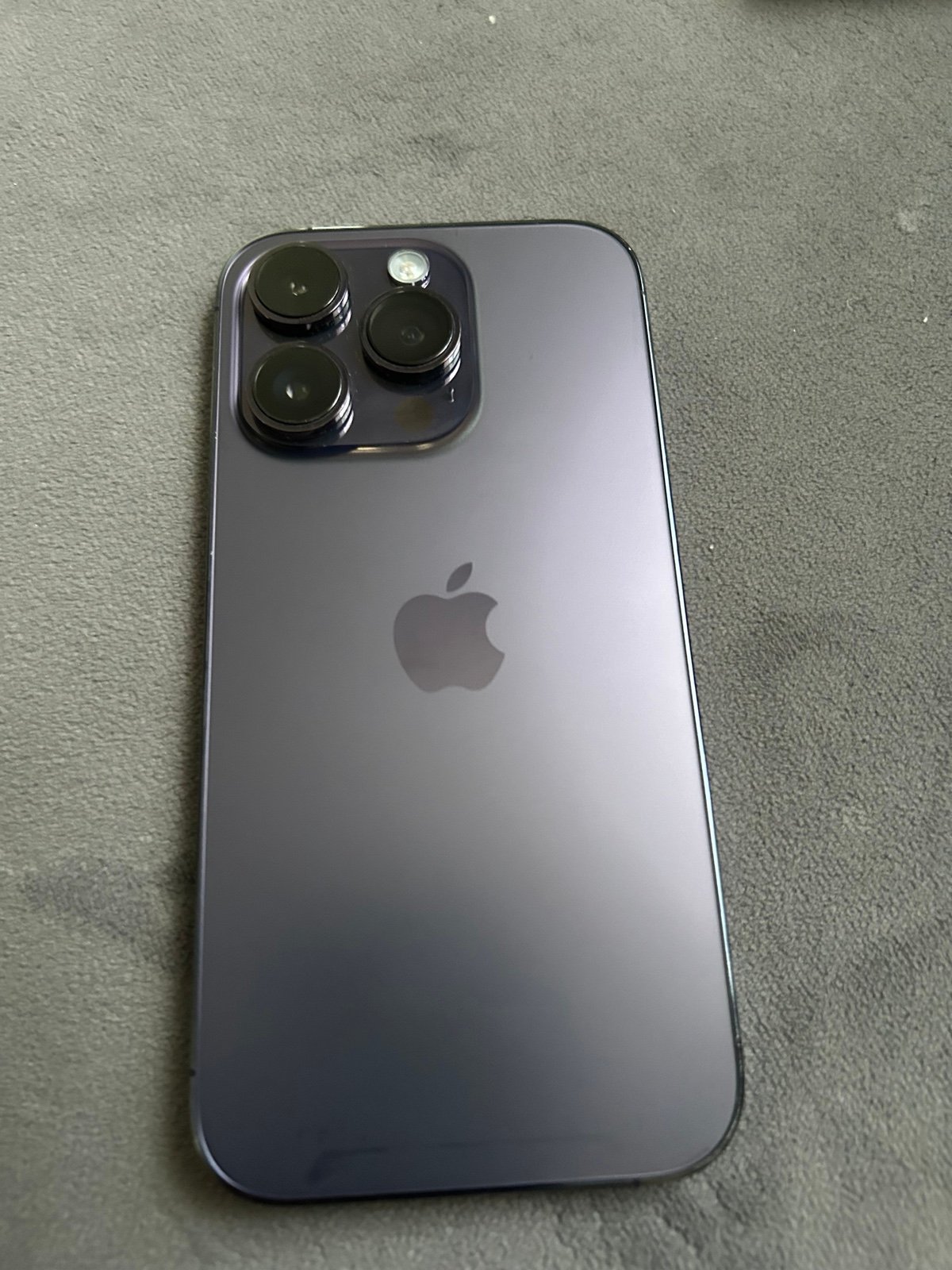 Apple iPhone 14 Pro 2V71