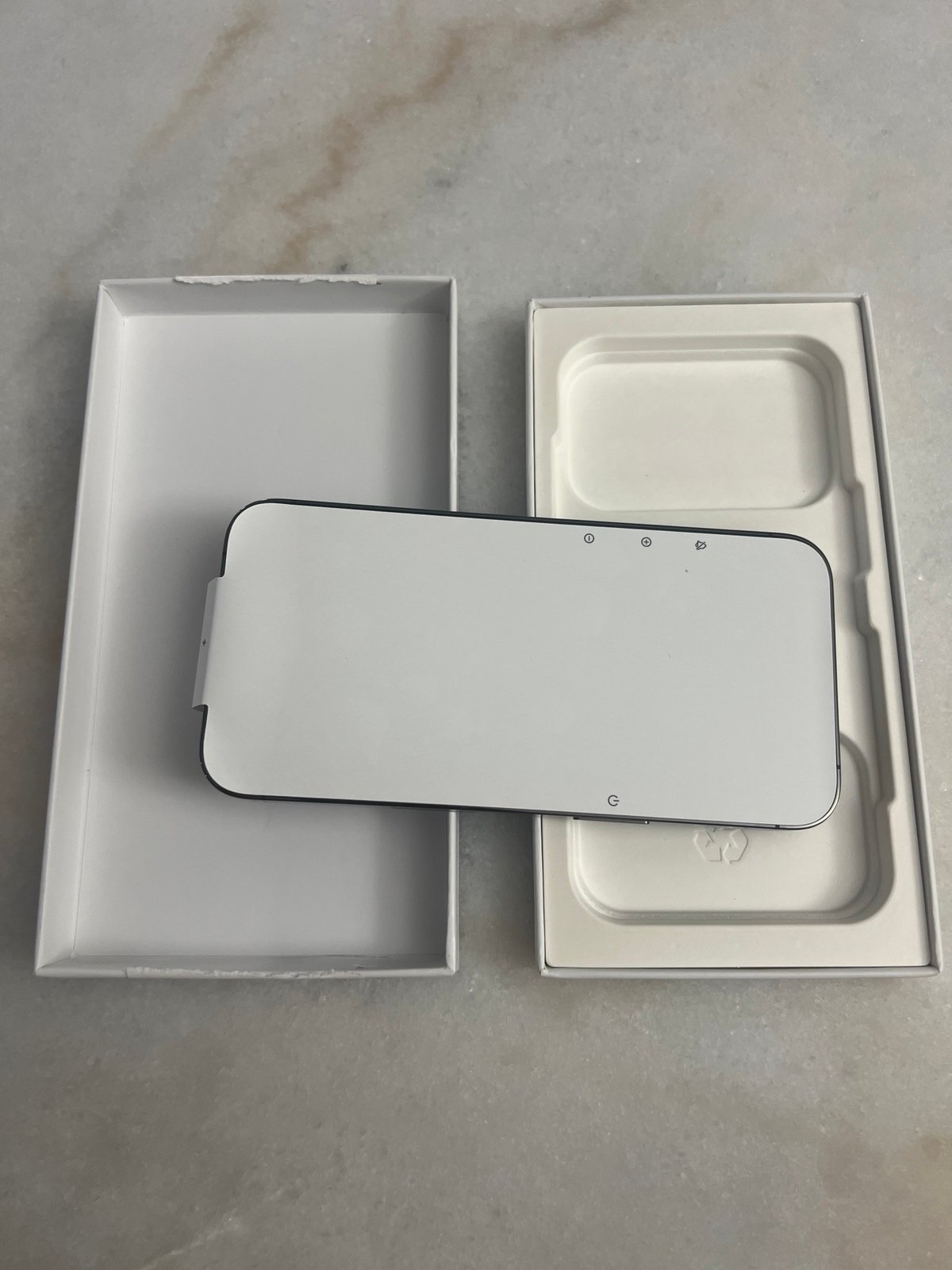 (NEW) Apple iPhone 13 Pro 128 GB in Graphite 8L87