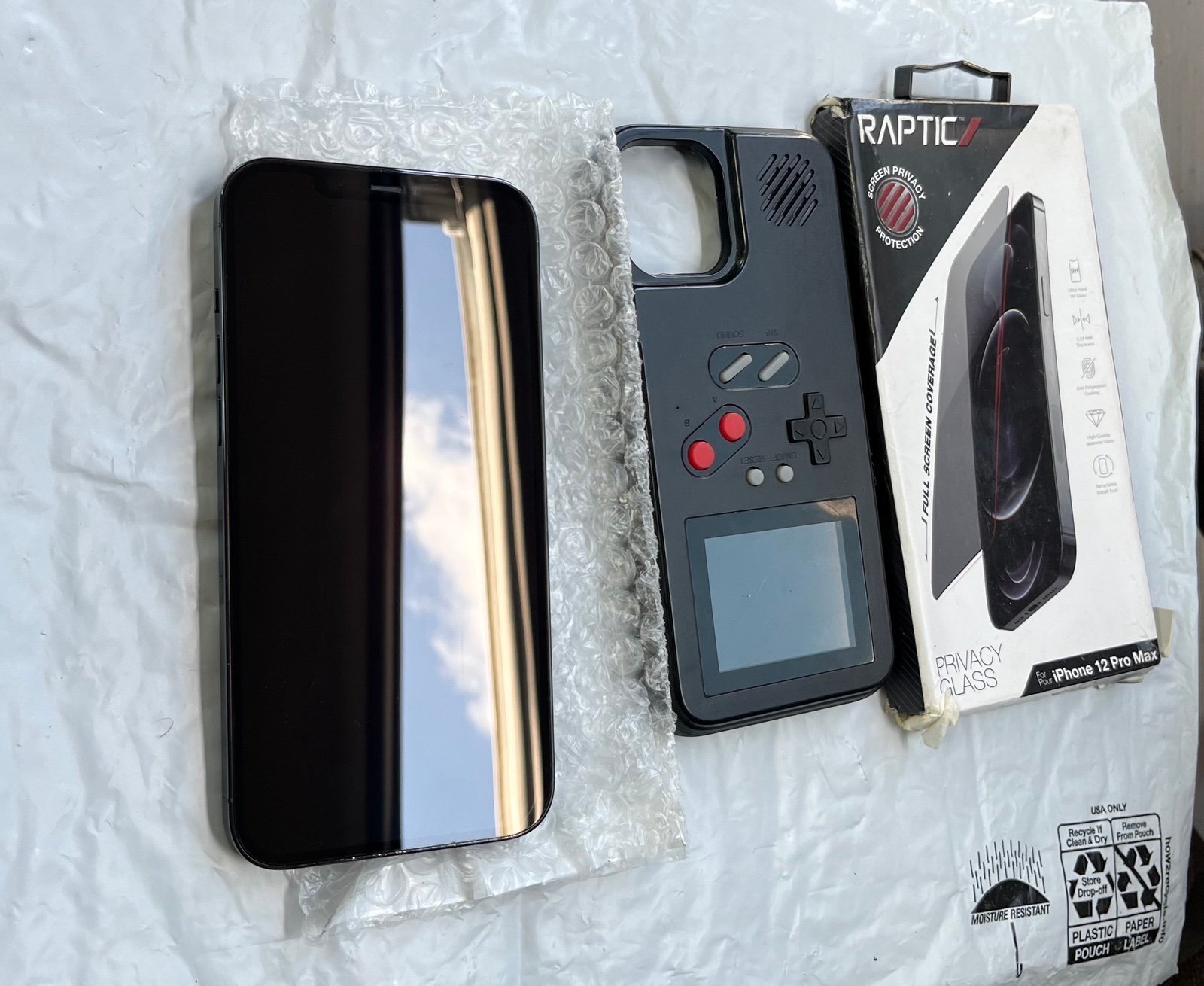 iPhone 12 Pro Max 256GB Unlocked iOS 16.1.2 9S35