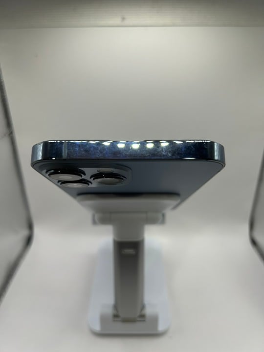 Apple iPhone 13 Pro Max 512 GB Unlocked in Sierra Blue 1J29