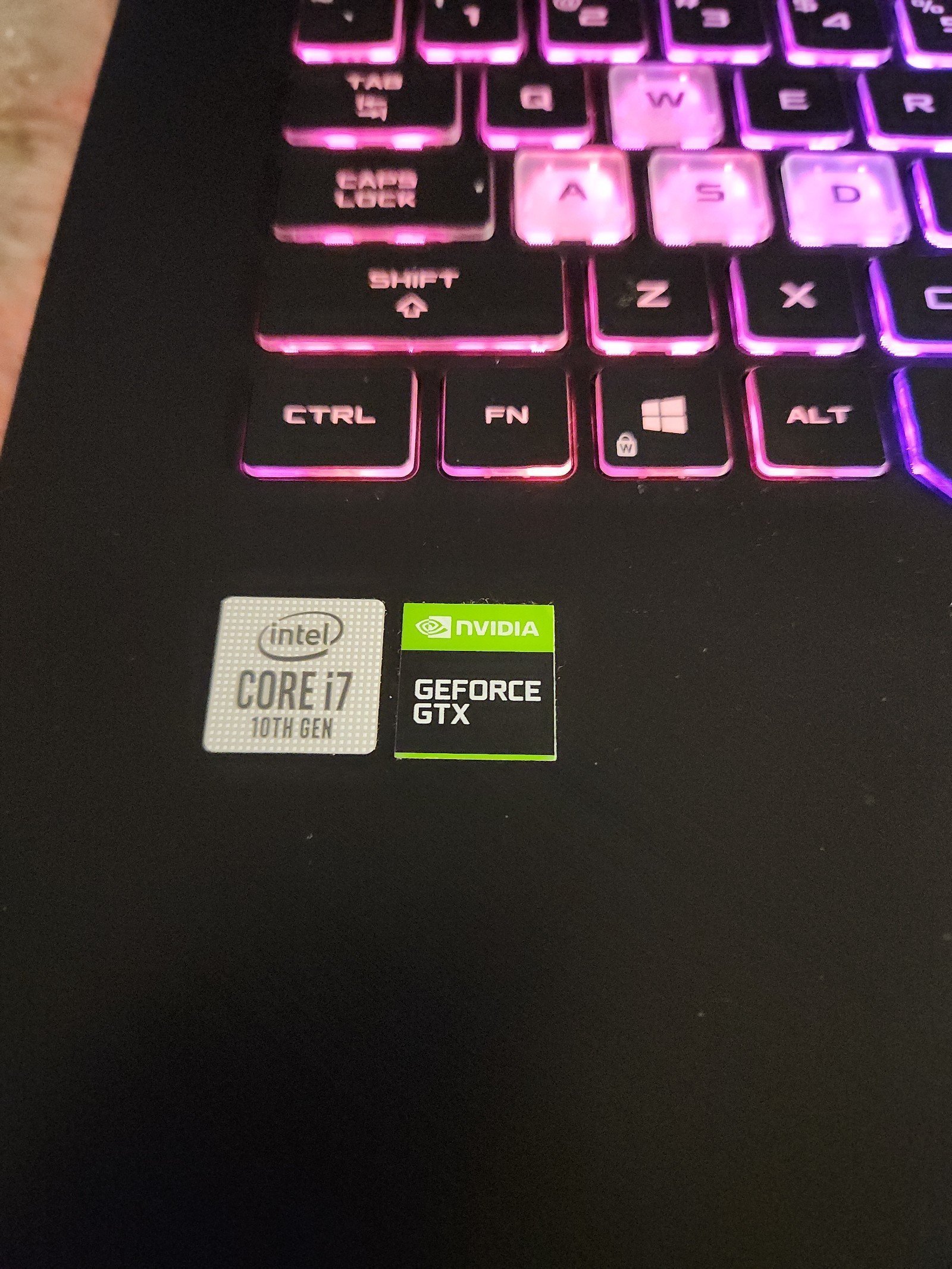 ASUS ROG Strix G512 15.6