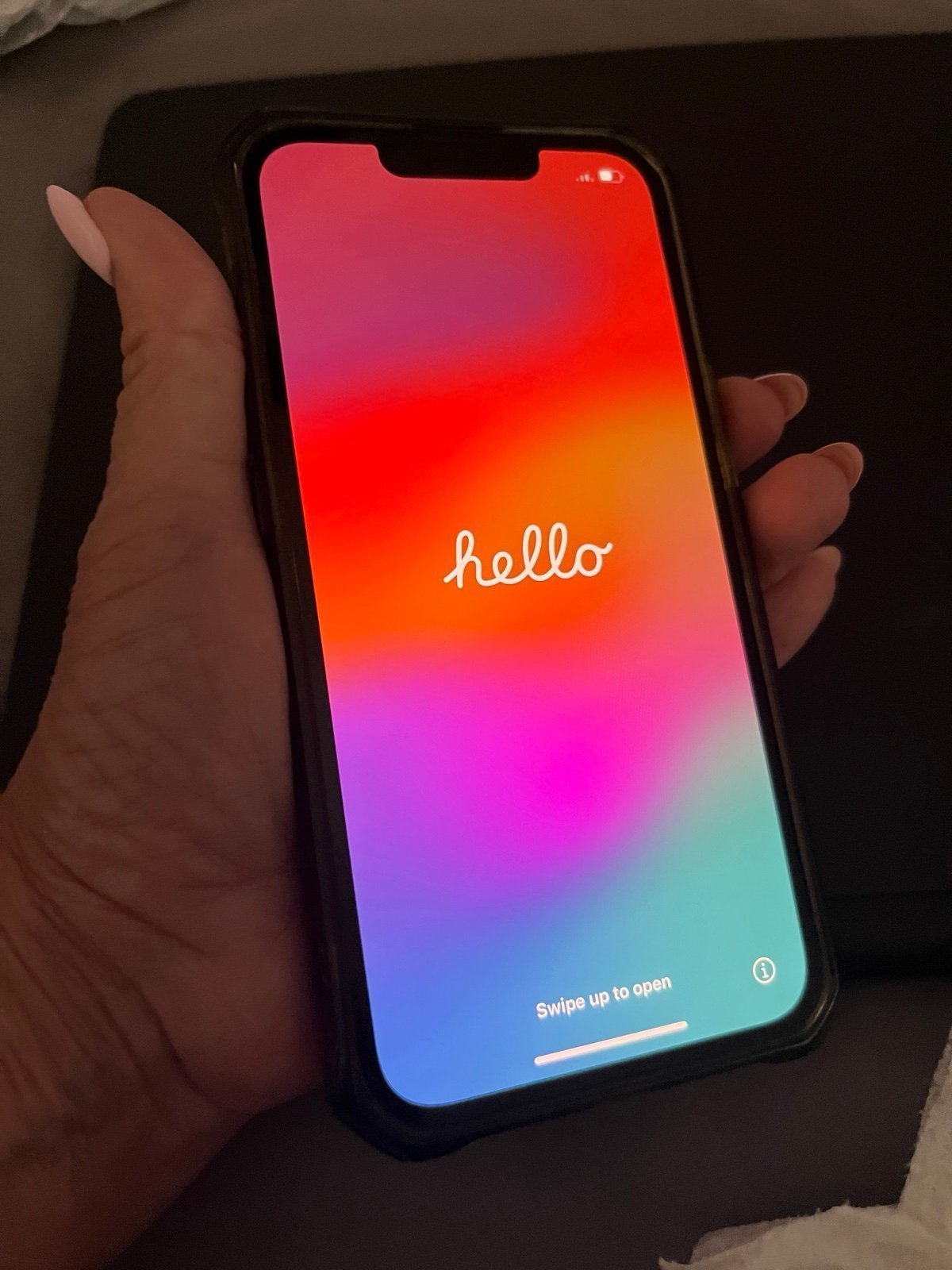 iPhone 13 Green 128gb unlocked GREAT CONDITION! 1Z77