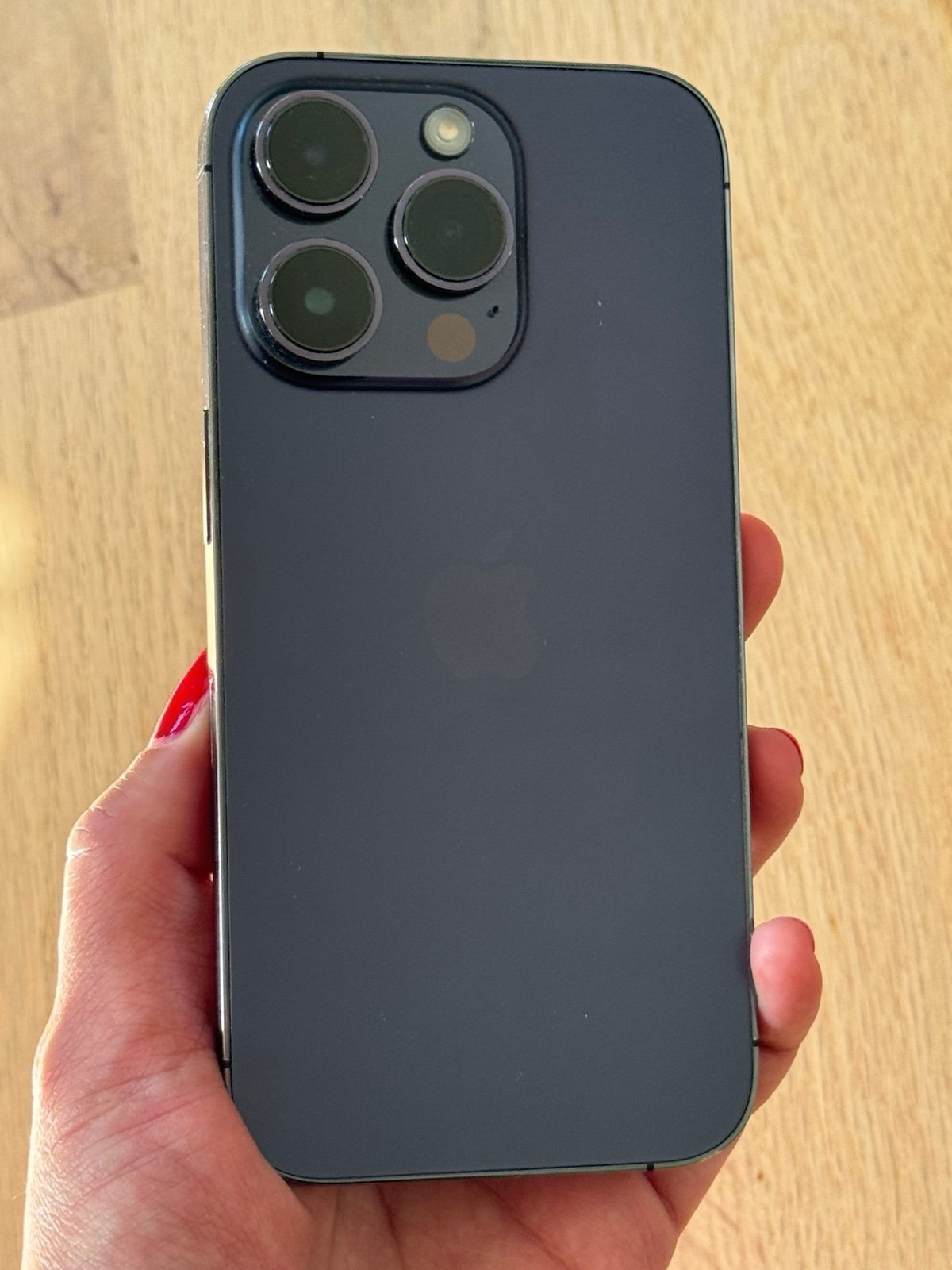 iPhone 14 Pro \512GB/ unlocked 7E76