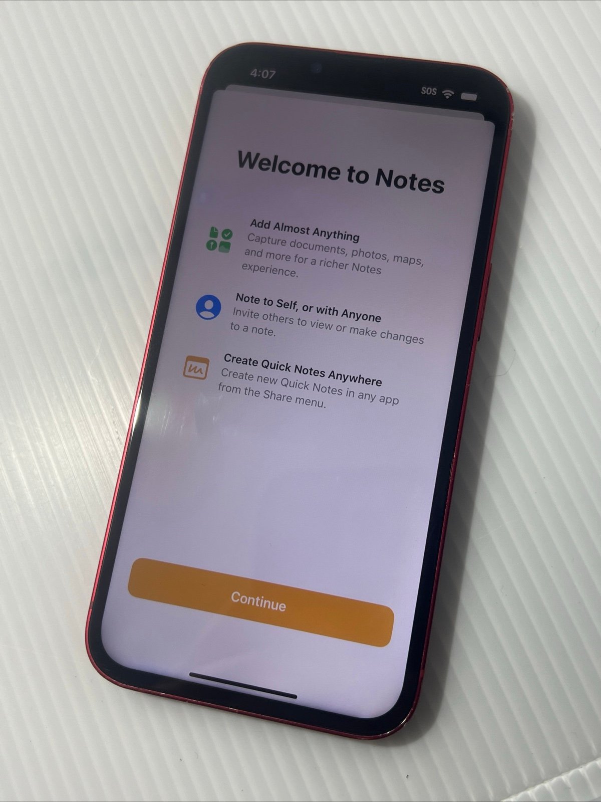 Apple iPhone 13 - 128 GB - Red (Unlocked) FAIR CONDITION 5W62