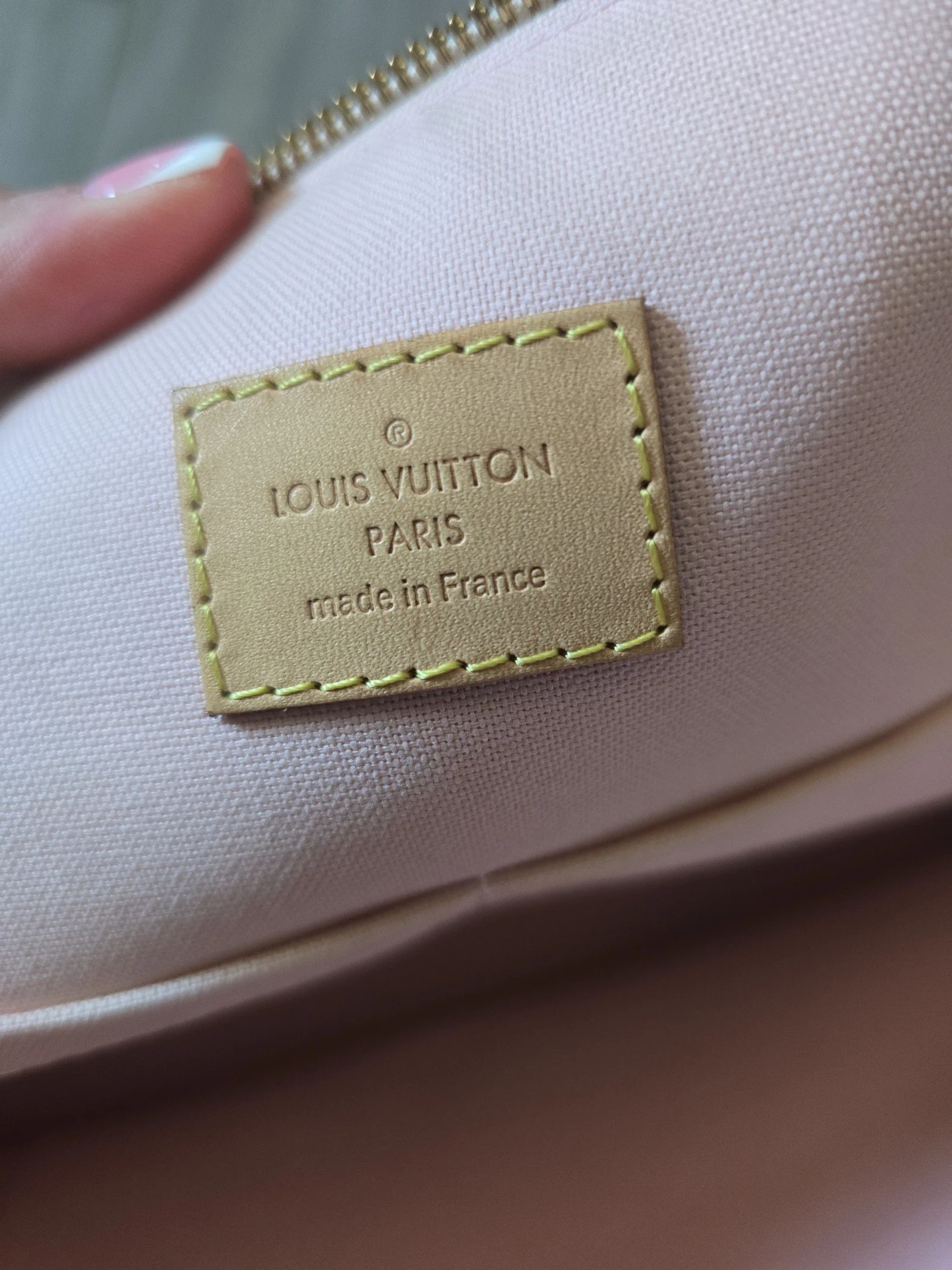 Louis Vuitton Lena Azur