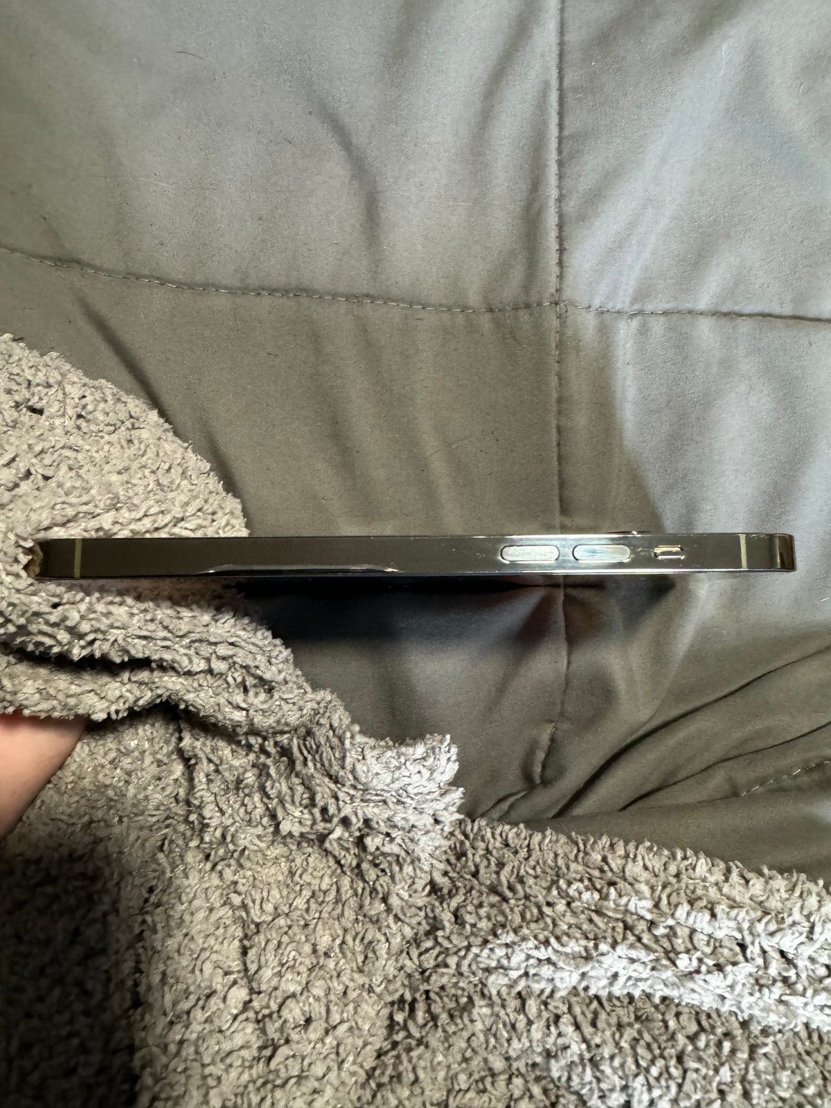 iPhone 14 Pro Max Gold 128gb 2K17