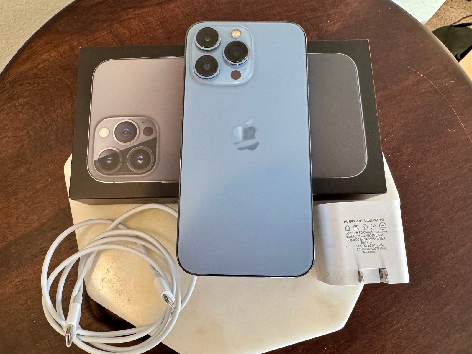 *UNLOCKED* APPLE IPHONE 13 PRO 128GB SIERRA BLUE 2M77