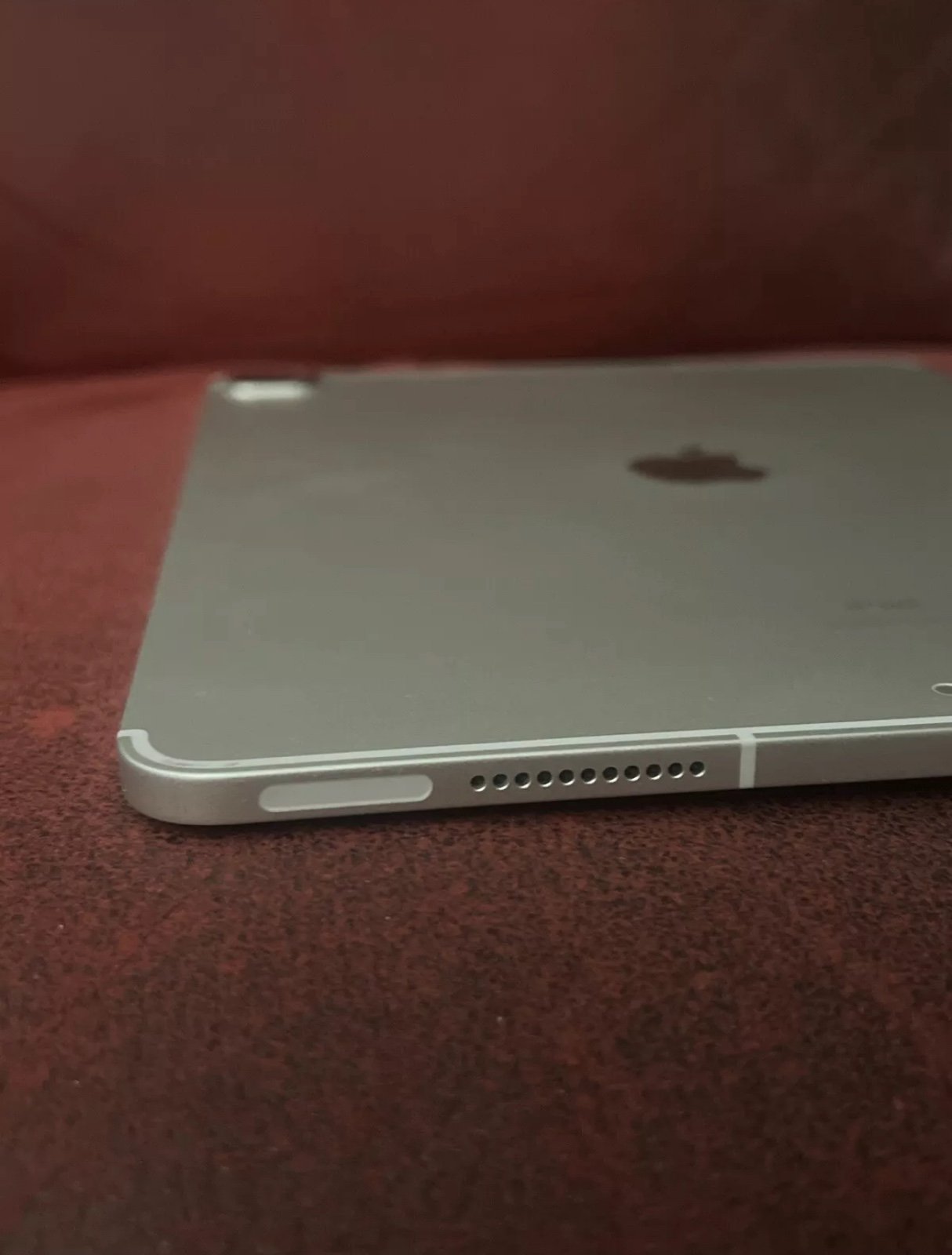 Apple iPad Pro 12.9-inch (5th Gen.) 256GB Silver WiFi + Cellular Clean Condition 6Z83