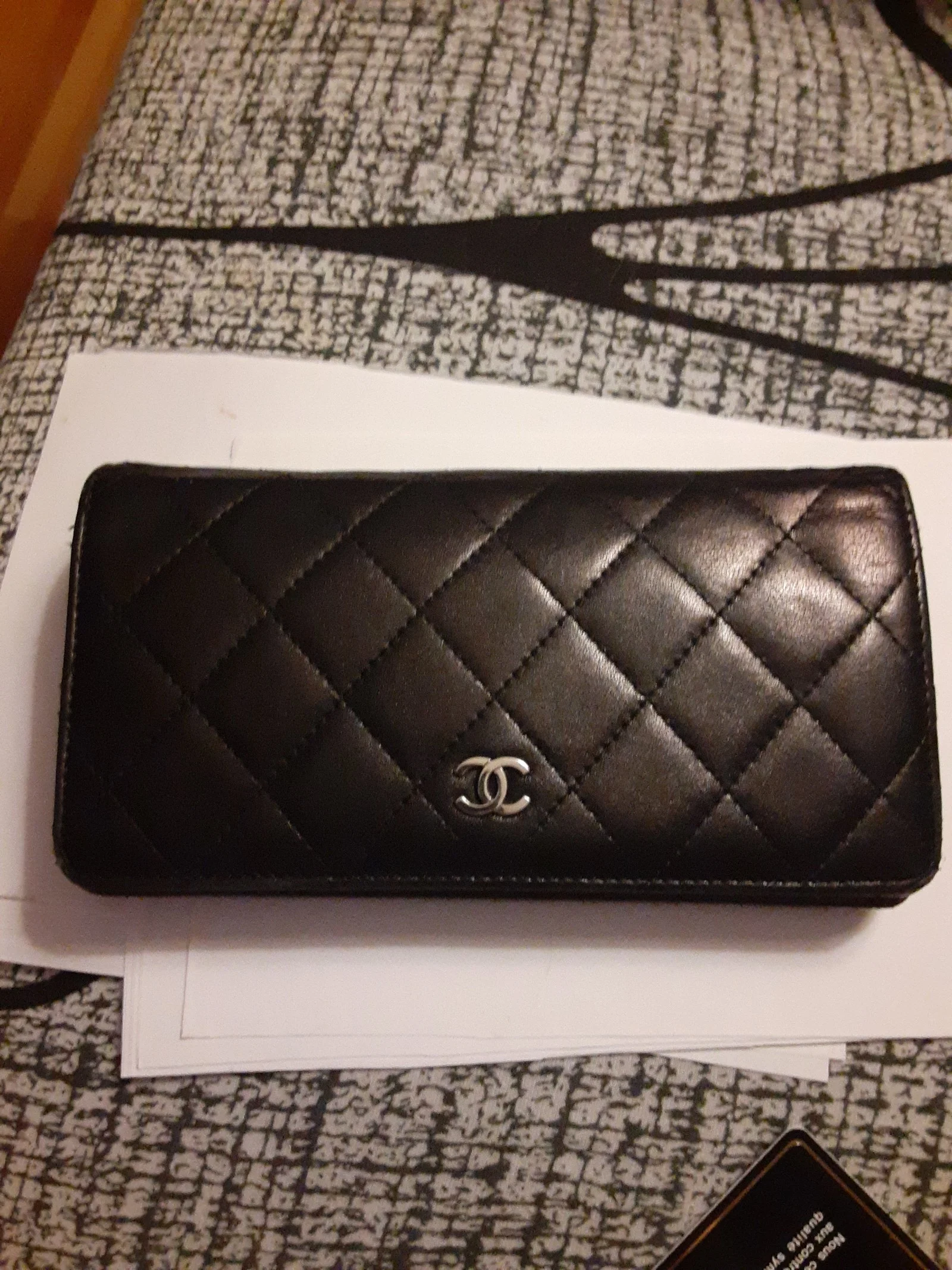 ✅RESERVED for Kalaysha-Chanel Lamdskin Quilted Leather Crossbody Wallet