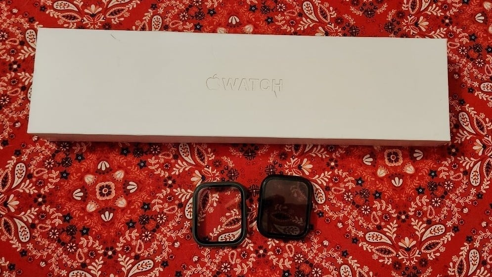 iPhone 14 Pro Max and Apple Watch Series 7 (45mm) Unlocked 9S65