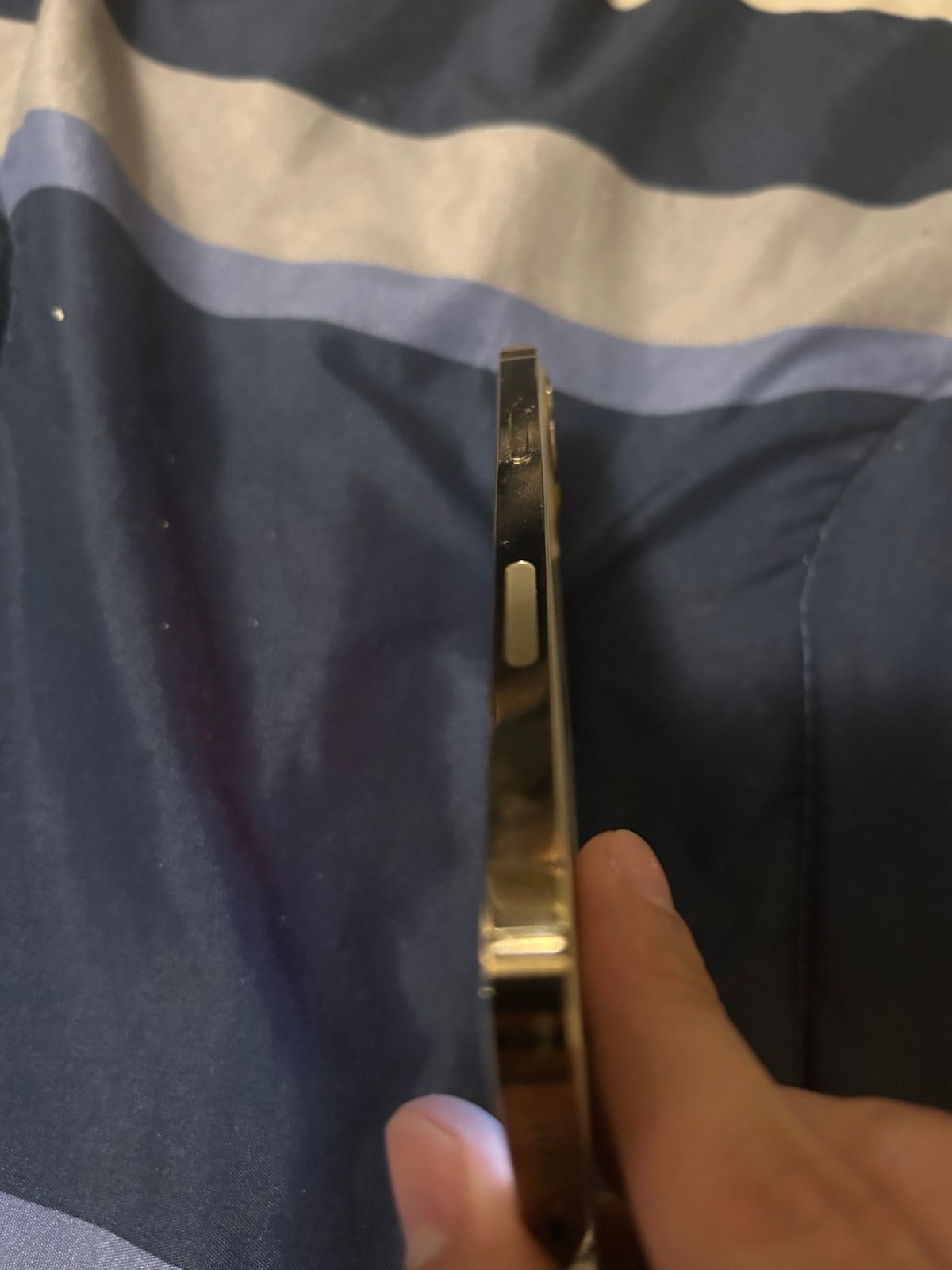 Apple iPhone 12 Pro 128 GB in Gold for T-Mobile 8O57