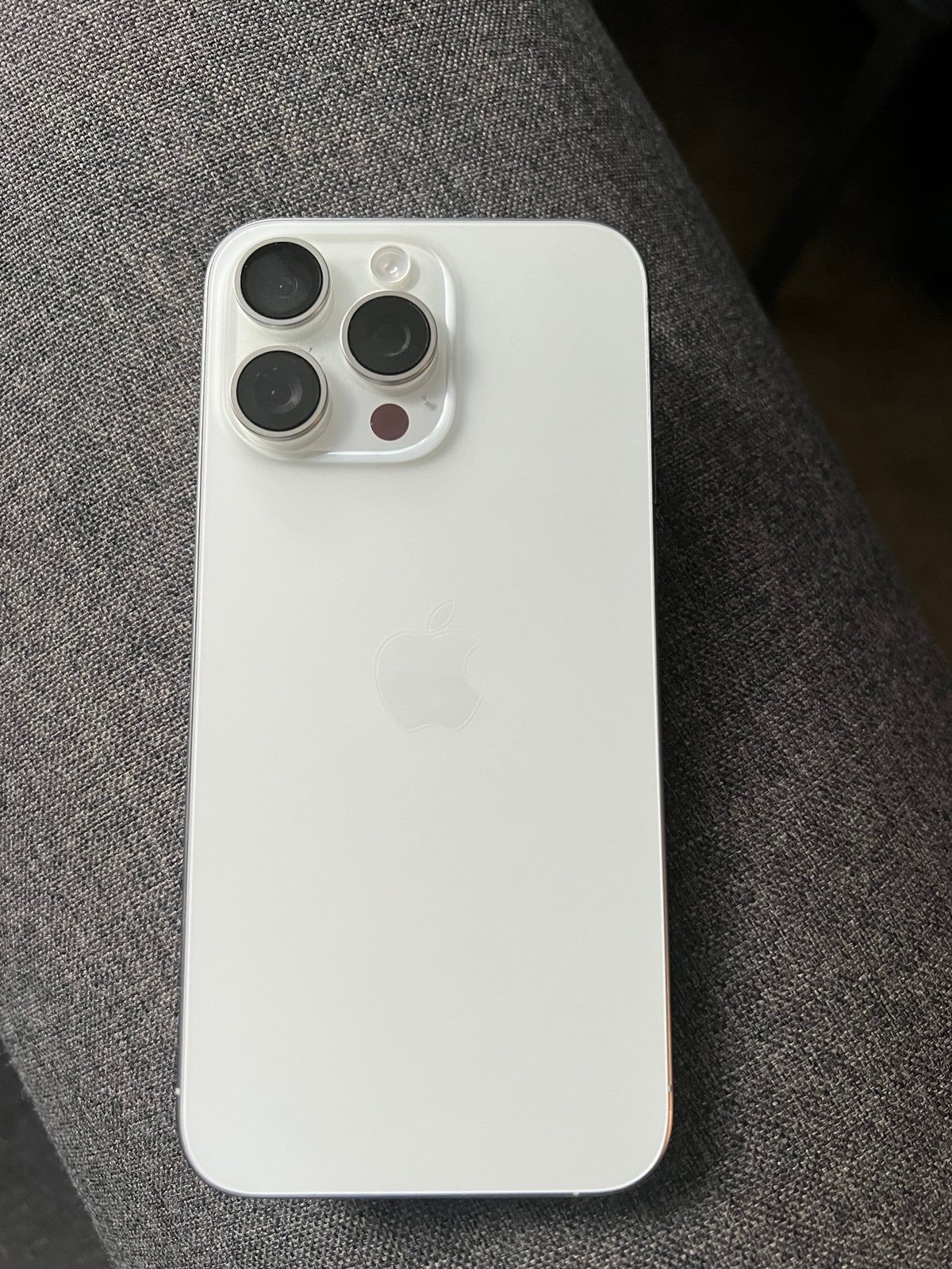 iphone 15 pro max phone unlocked 6V25