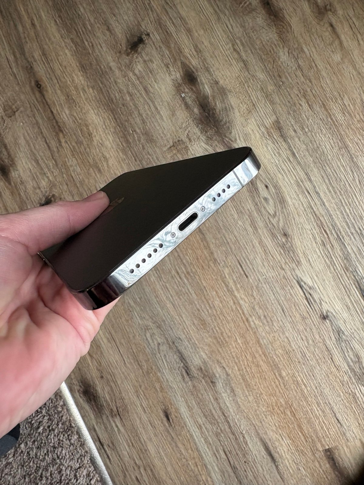 *ON HOLD* Apple iPhone 13 Pro Max *Locked* ATT 2Y79