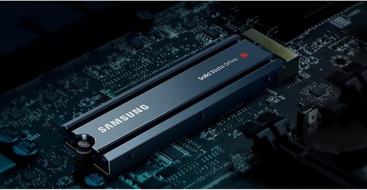 Sony PlayStation 5 Digital Edition Console With Additional 1TB NVMe SSD Storage 3L76