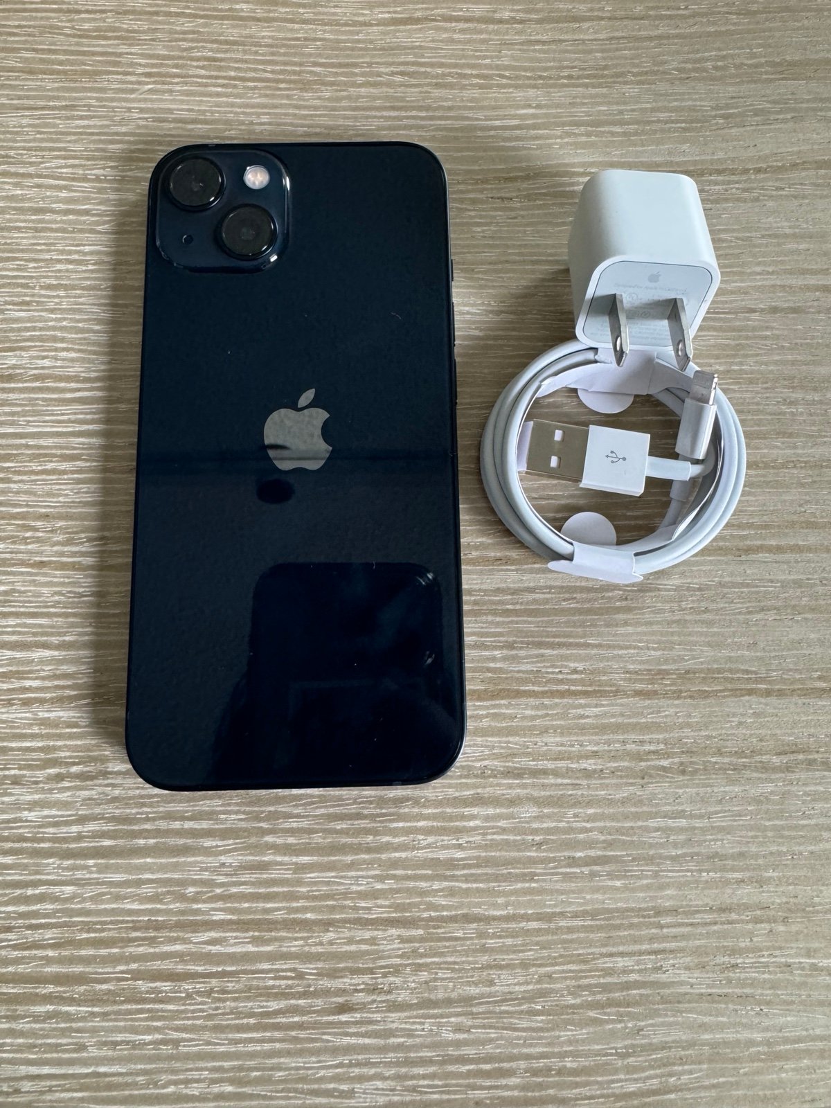 Apple iPhone 13 256GB AT&T Cricket Wireless 3W85