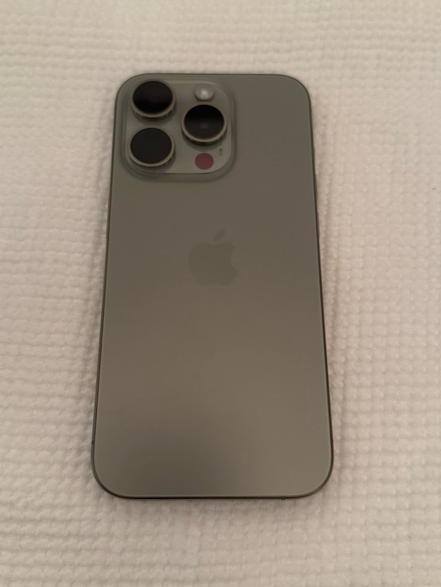 Apple iPhone 15 Pro 1TB In Natural Titanium With “No SIM Restrictions” 7C69