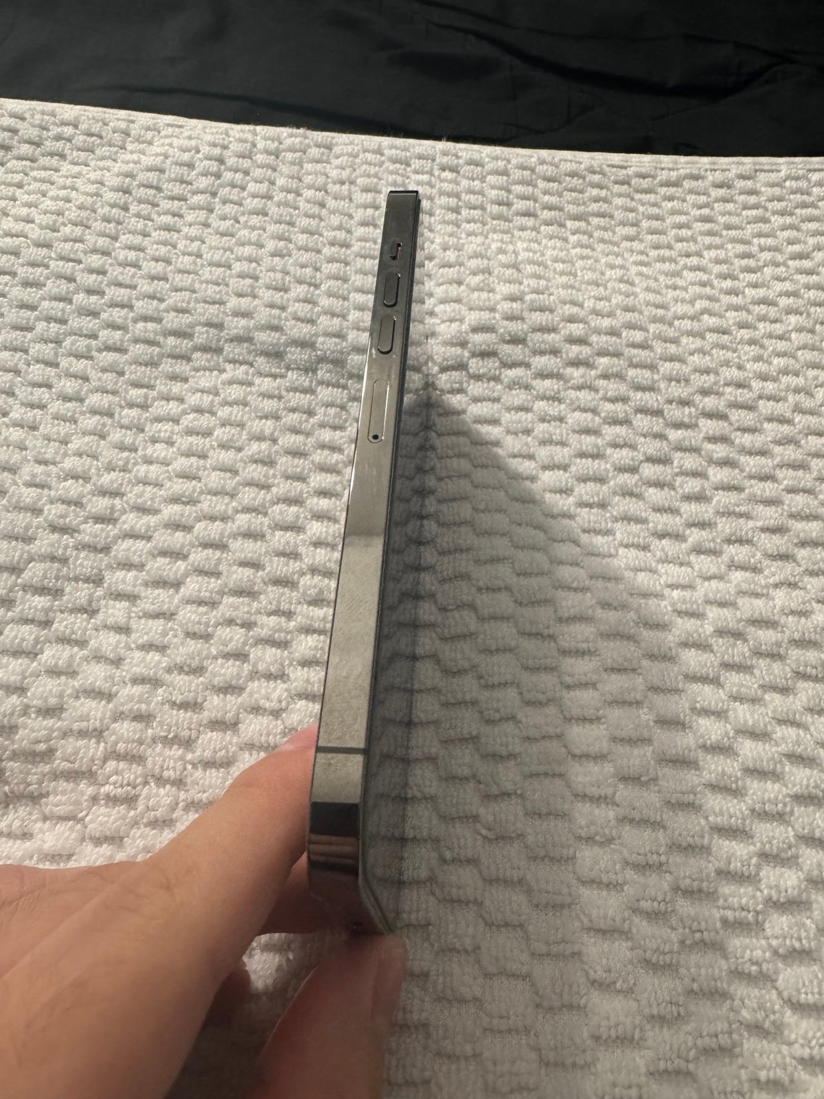 Apple iPhone 13 Pro Max 128 GB in Graphite Unlocked 1O35