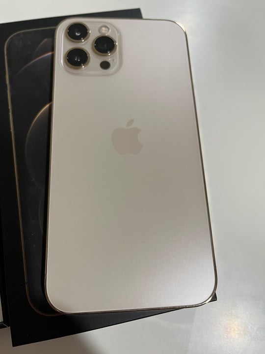 Apple iPhone 12 Pro Max - 256GB - Gold Unlocked 9N73