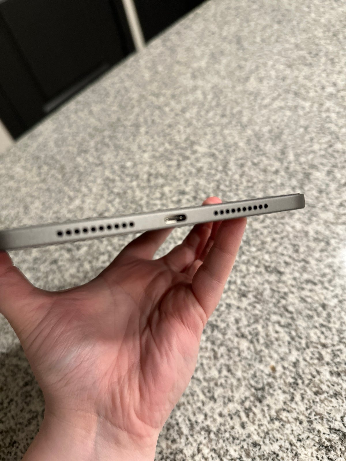 Barely Used iPad Mini 6th Gen 256G Space Gray with Case 9V87