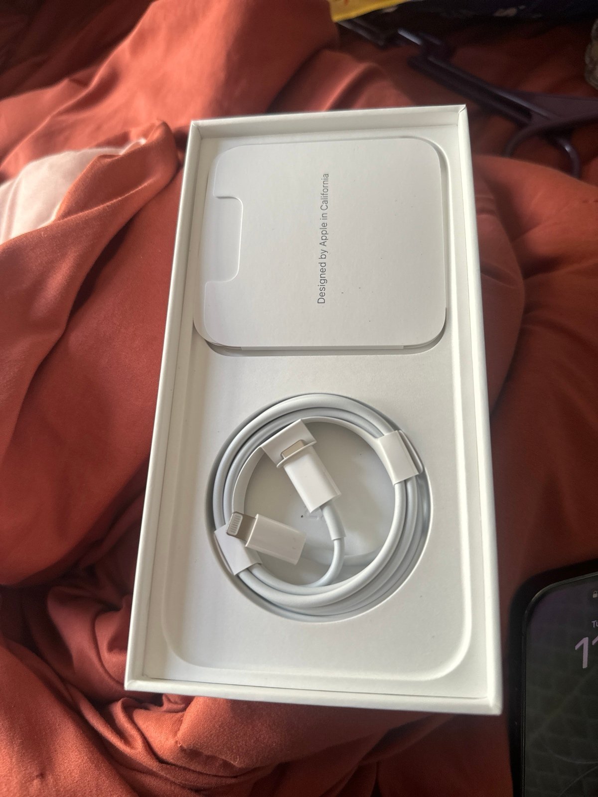 Apple iPhone 14 Pro Max 128 GB in Deep Purple 6S28