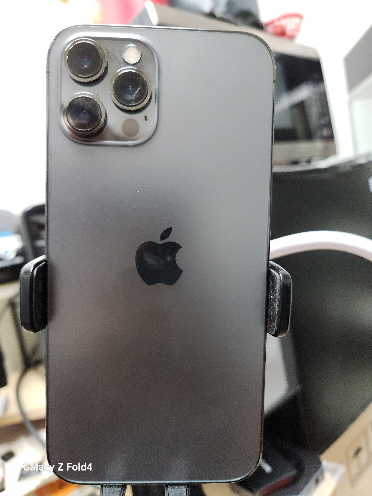 iphone 12 pro max unlocked 128GB Graphite 1F22