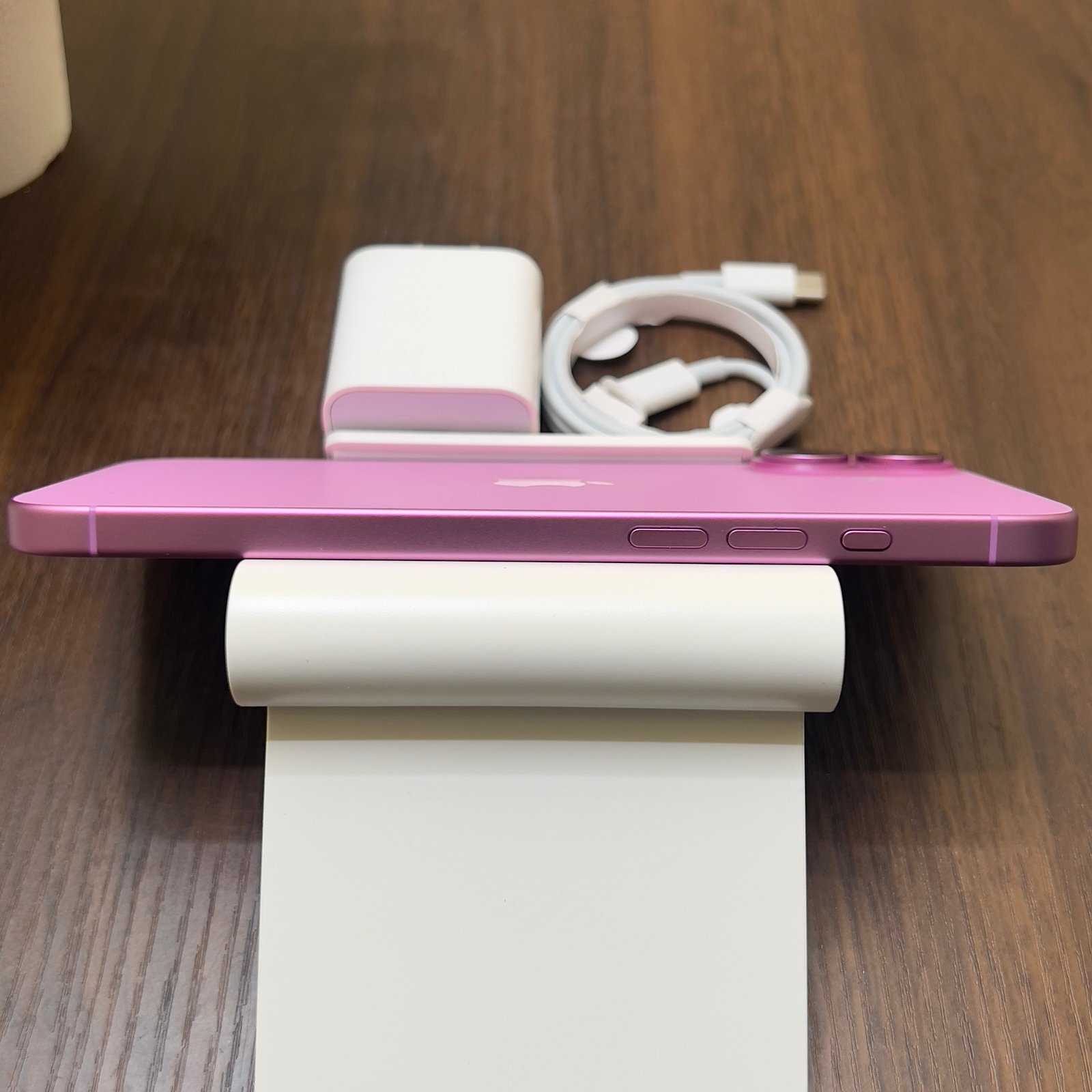 iPhone 16 Plus (Pink 256GB) AT&T Locked 6X91