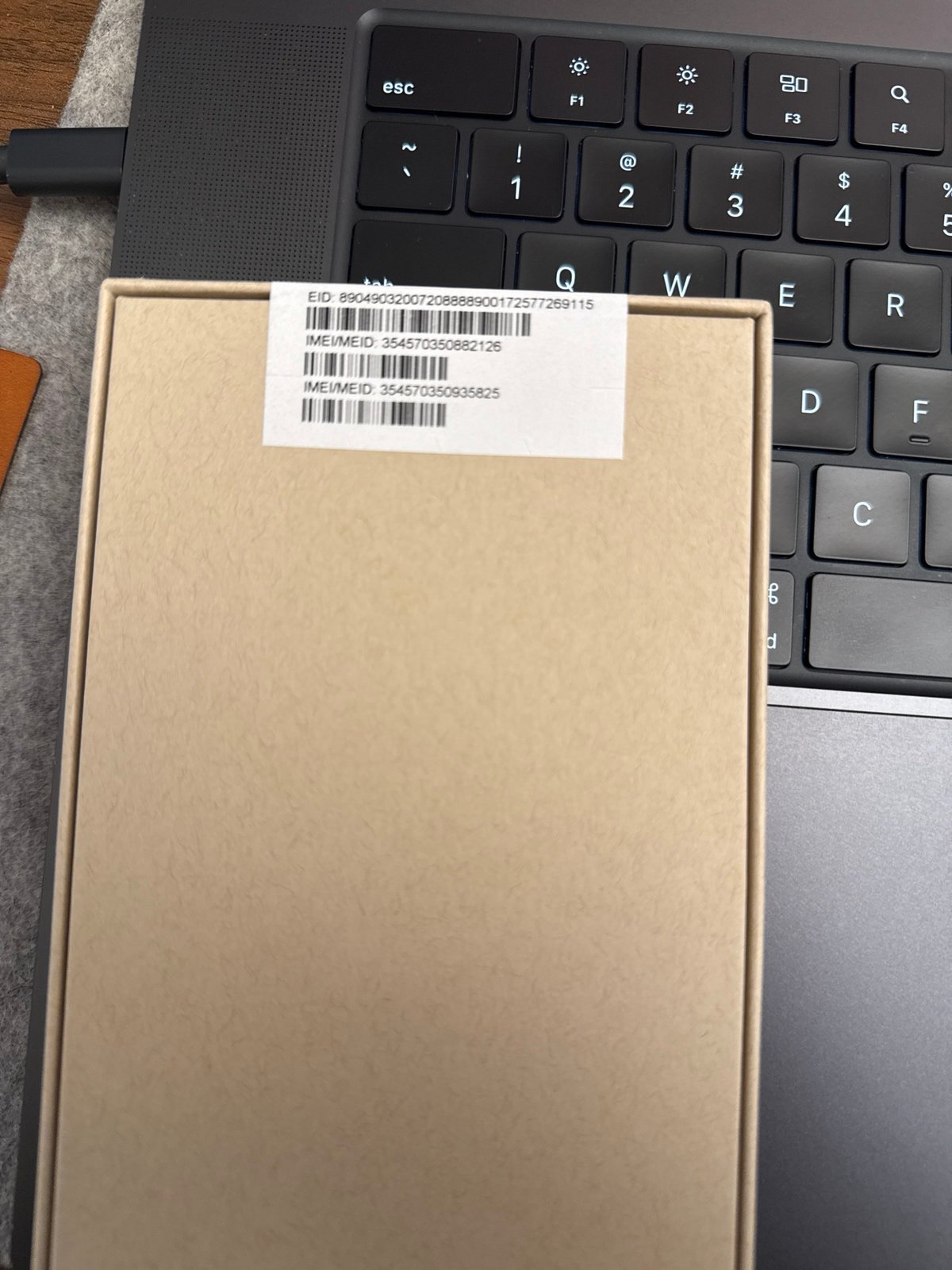 Apple iphone 15 pro max phone unlocked 512gb 9B22