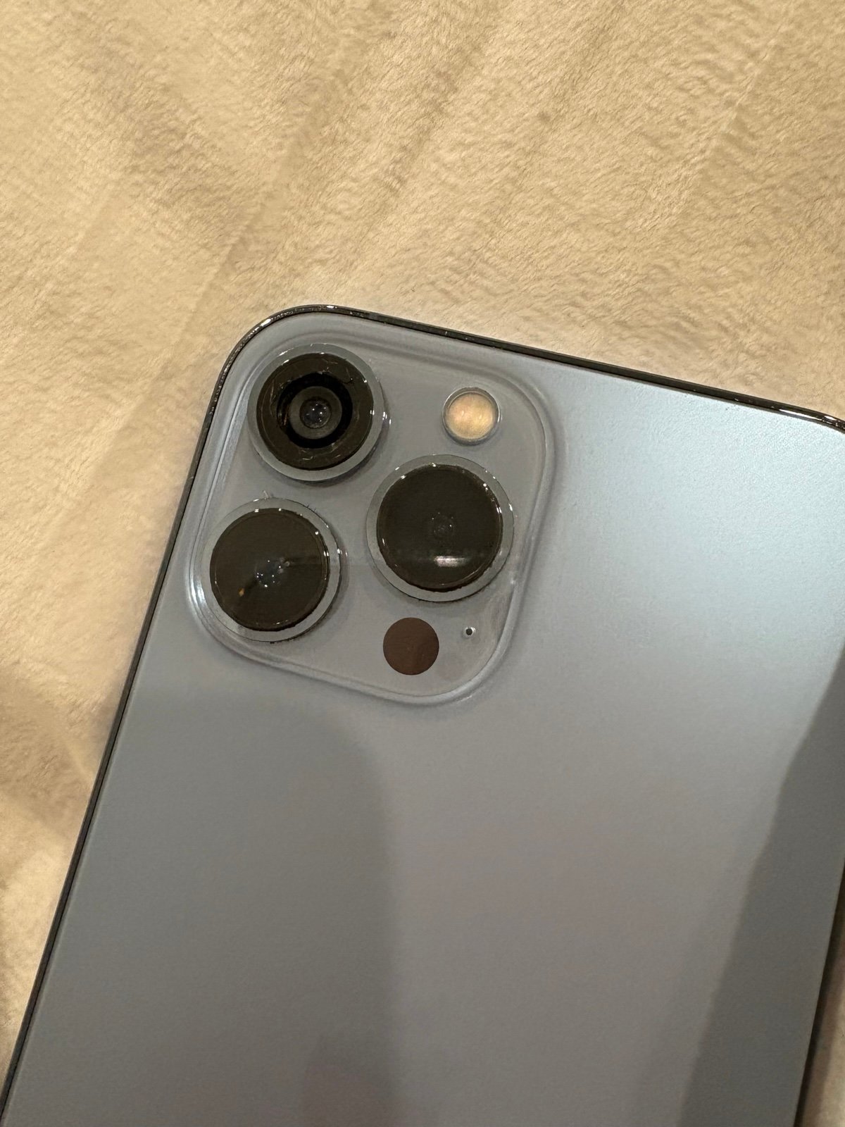 Apple iPhone 13 Pro Max 128GB UNLOCKED 9R89