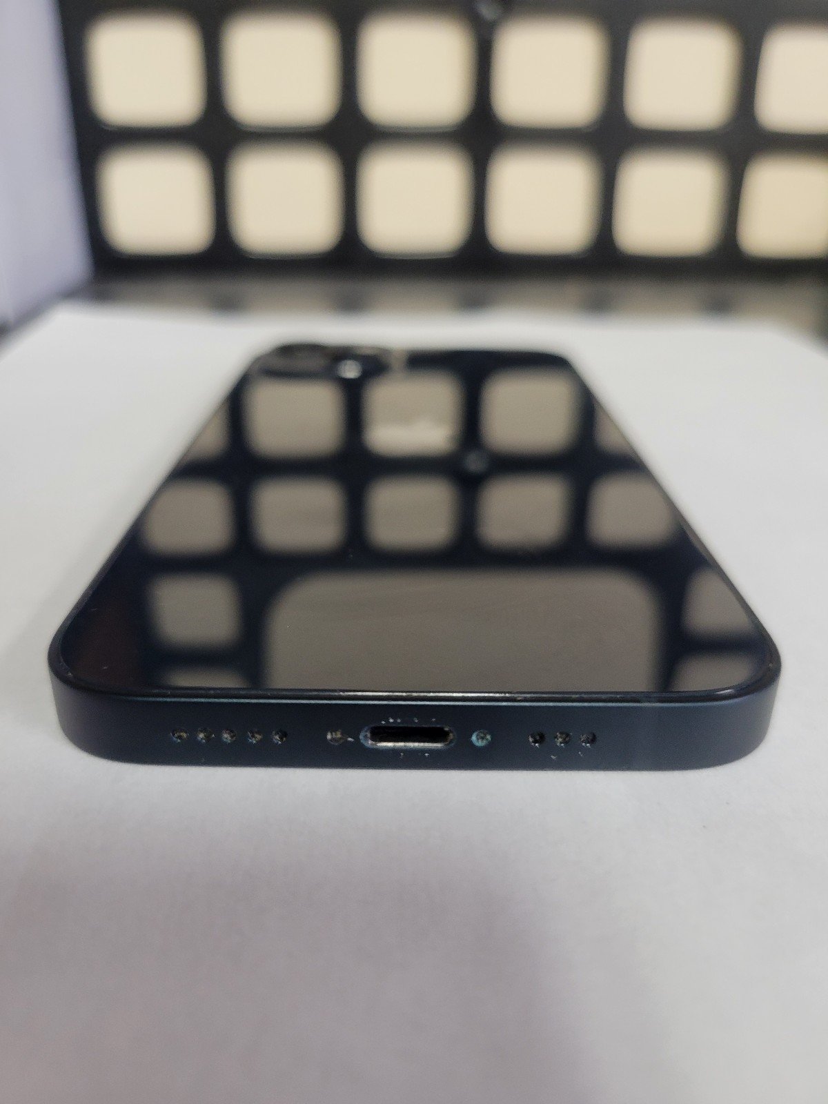 Apple iPhone 13 256 GB in Midnight Verizon 3H58