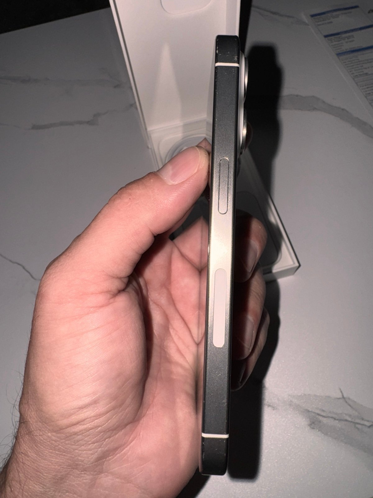 iPhone 15 pro VERIZON 6J13