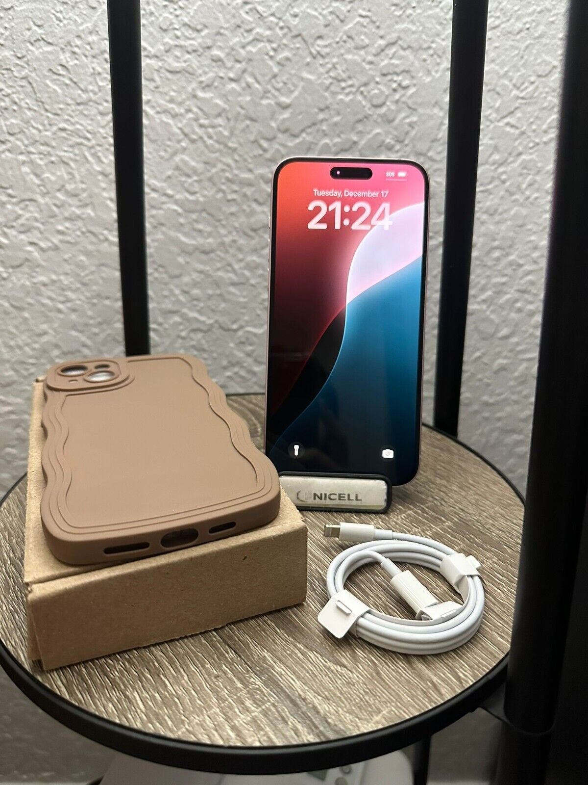 Apple iPhone 15Plus - 128 GB - Pink (Factory Unlocked) GSM/CMDA FREE 2DAY SHIP A 1U12