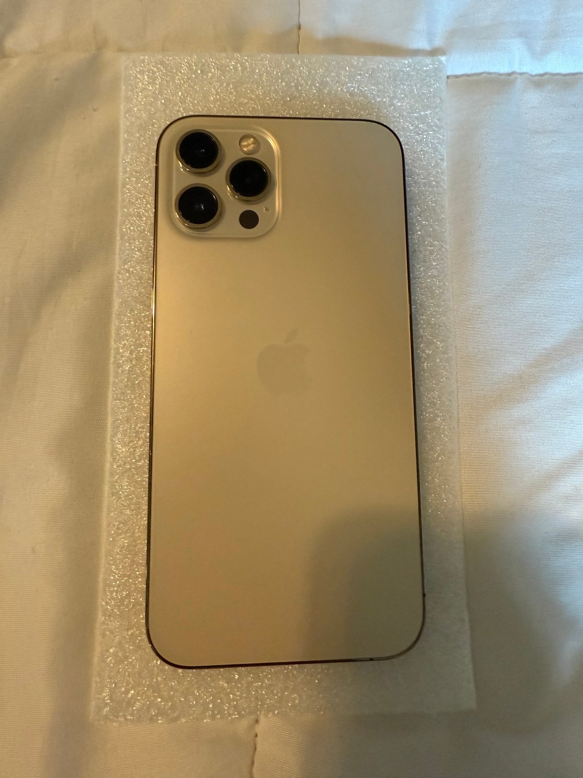 Apple iPhone 12 Pro Max - Gold - 256 GB 1K33