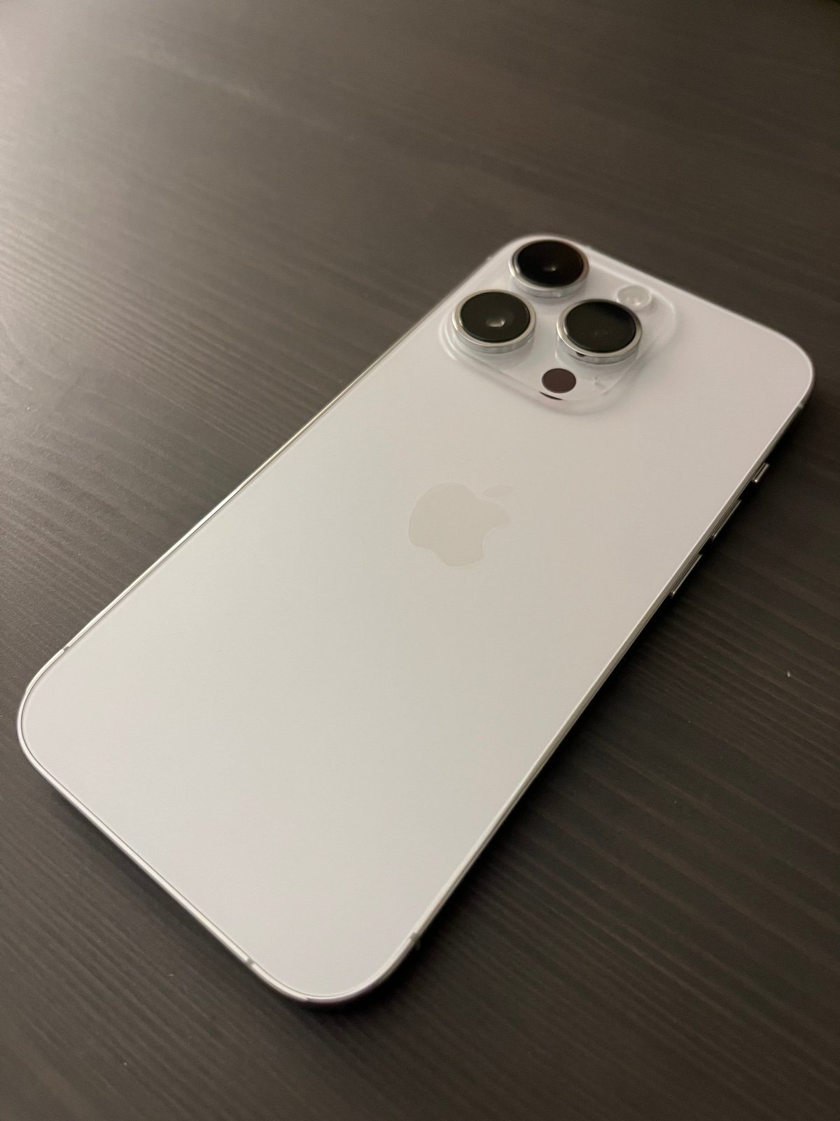 Apple iPhone 14 Pro 512GB in Silver / White Unlocked 5N11