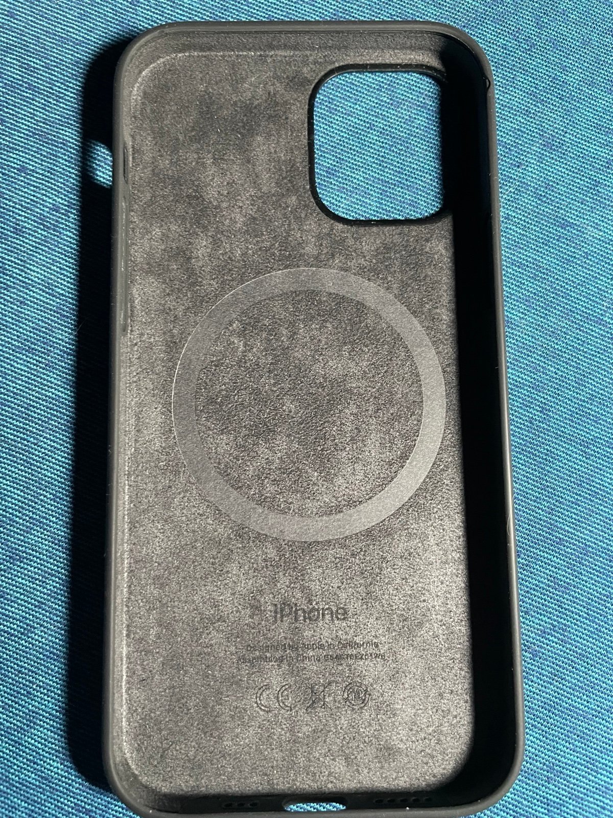 iPhone 12 Pro with Black Case 7P87