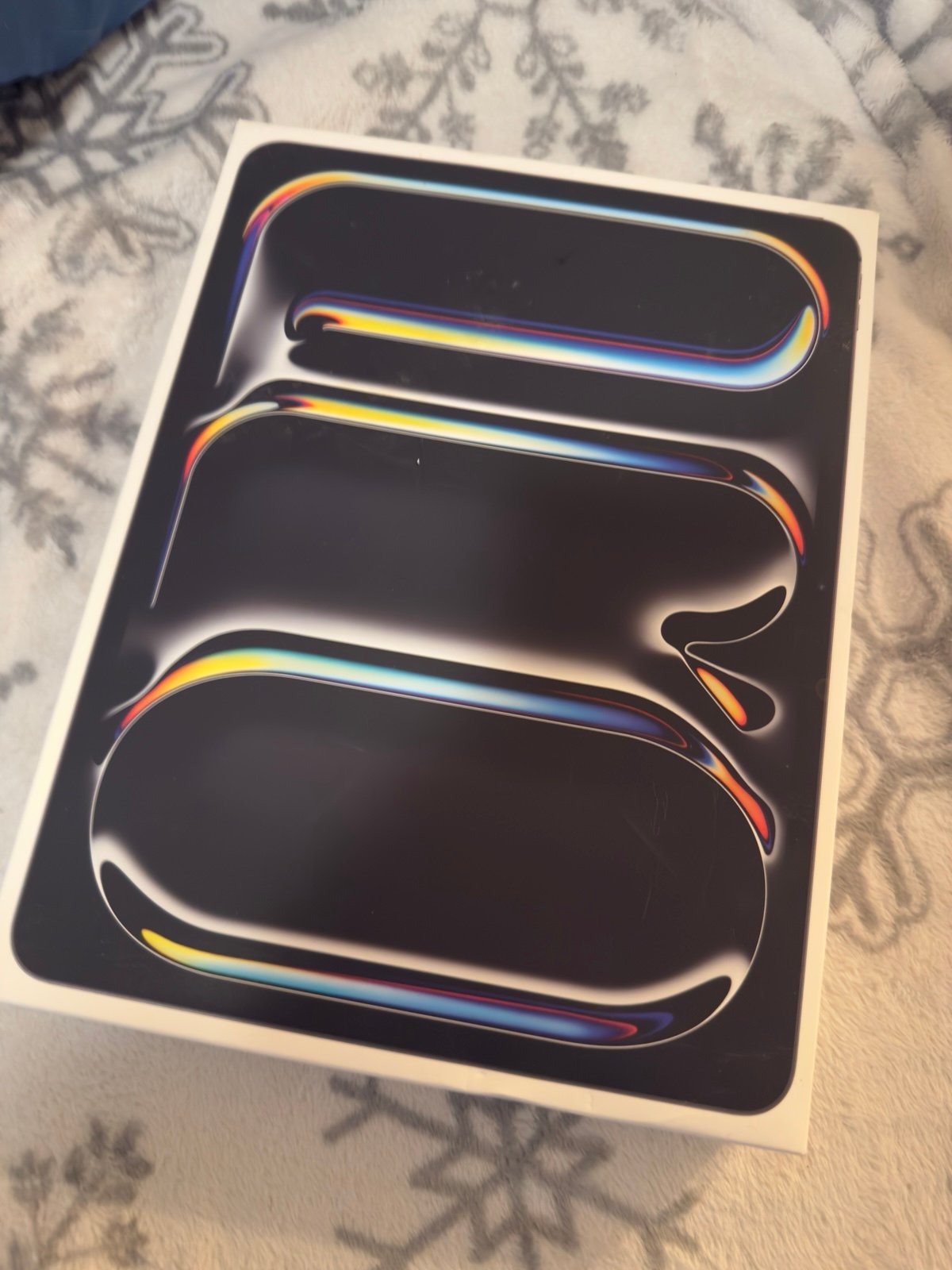 iPad Pro 13 inch screen 256gb M4 chip 2025 model 1U21