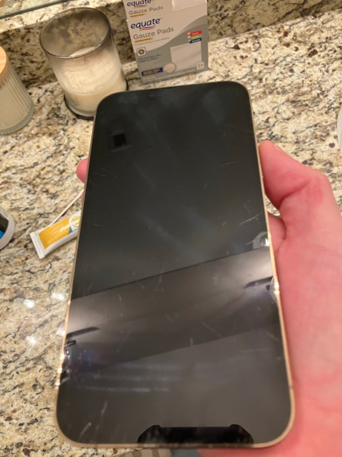 iphone 13 pro max 2E93