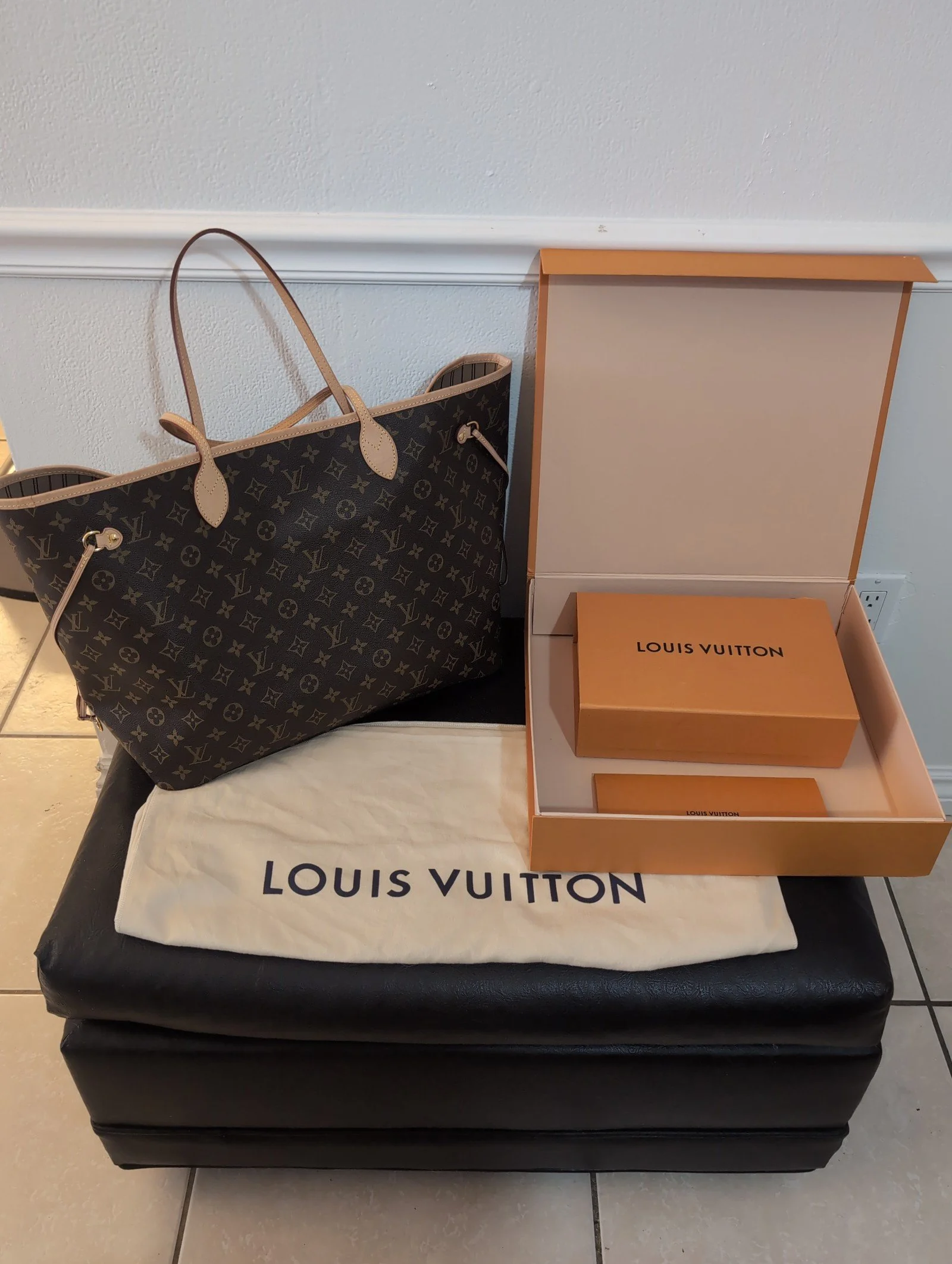 Louis Vuitton NEW Neverfull GM Tote