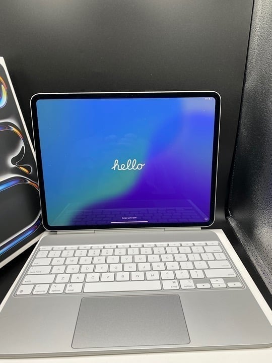 iPad Pro M4 OLED 256GB 7th generation 13