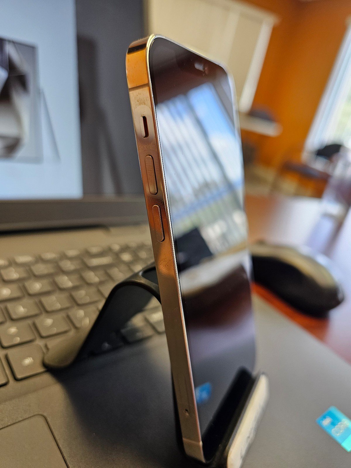 Apple iPhone 12 Pro 256GB in Silver for Unlocked GSM/CDMA 100% Battery Grade AB 3U83