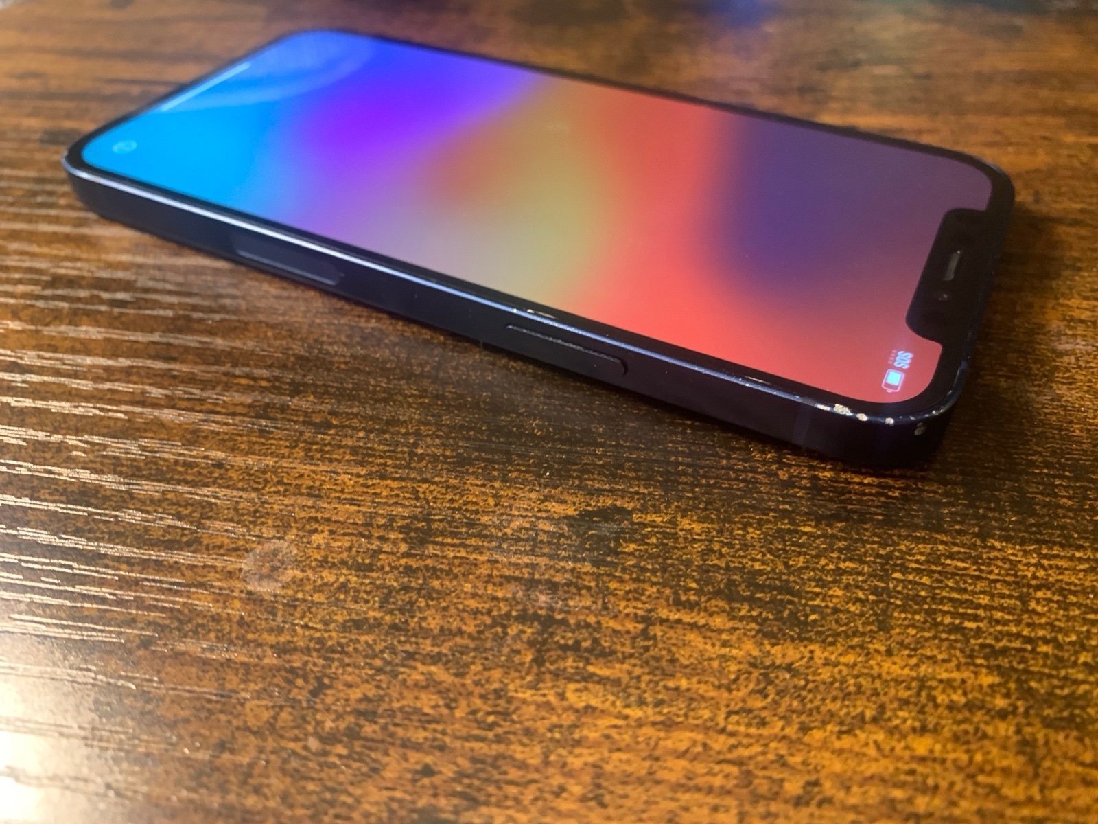 iPhone 12 64 GB unlocked 5D16